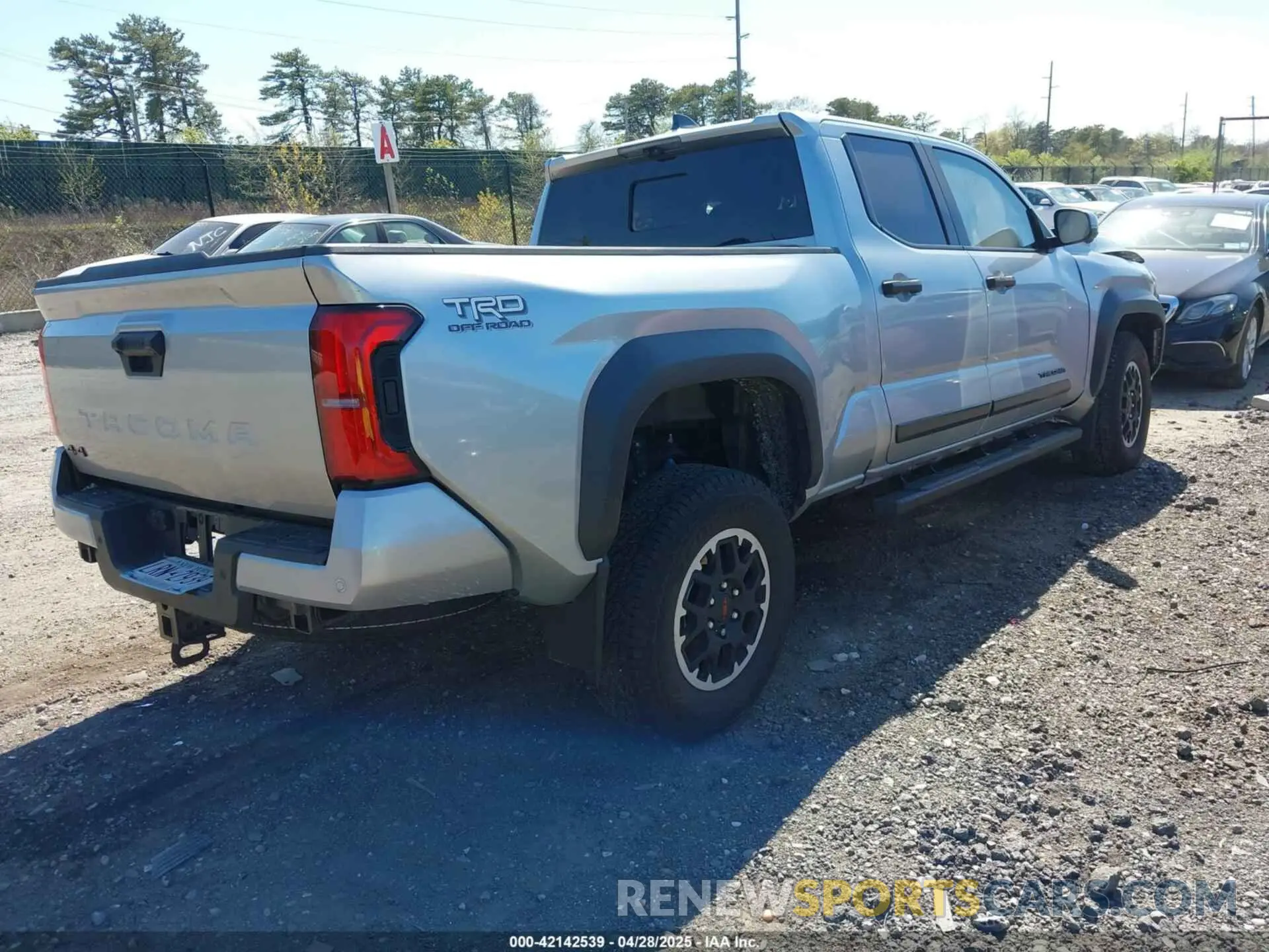 4 Photograph of a damaged car 3TMLB5JNXRM037873 TOYOTA TACOMA 2024