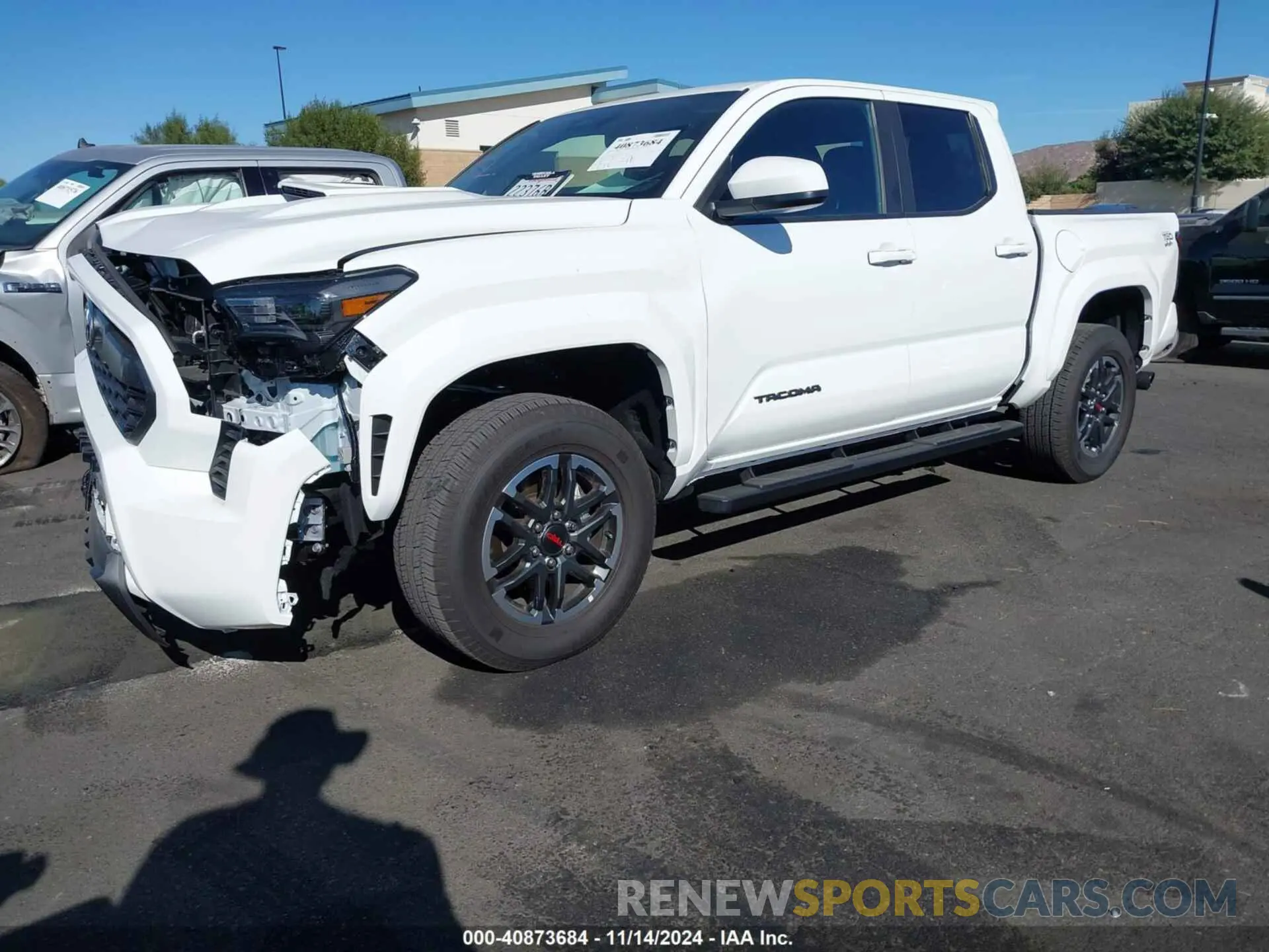 2 Фотография поврежденного автомобиля 3TMLB5JNXRM044189 TOYOTA TACOMA 2024