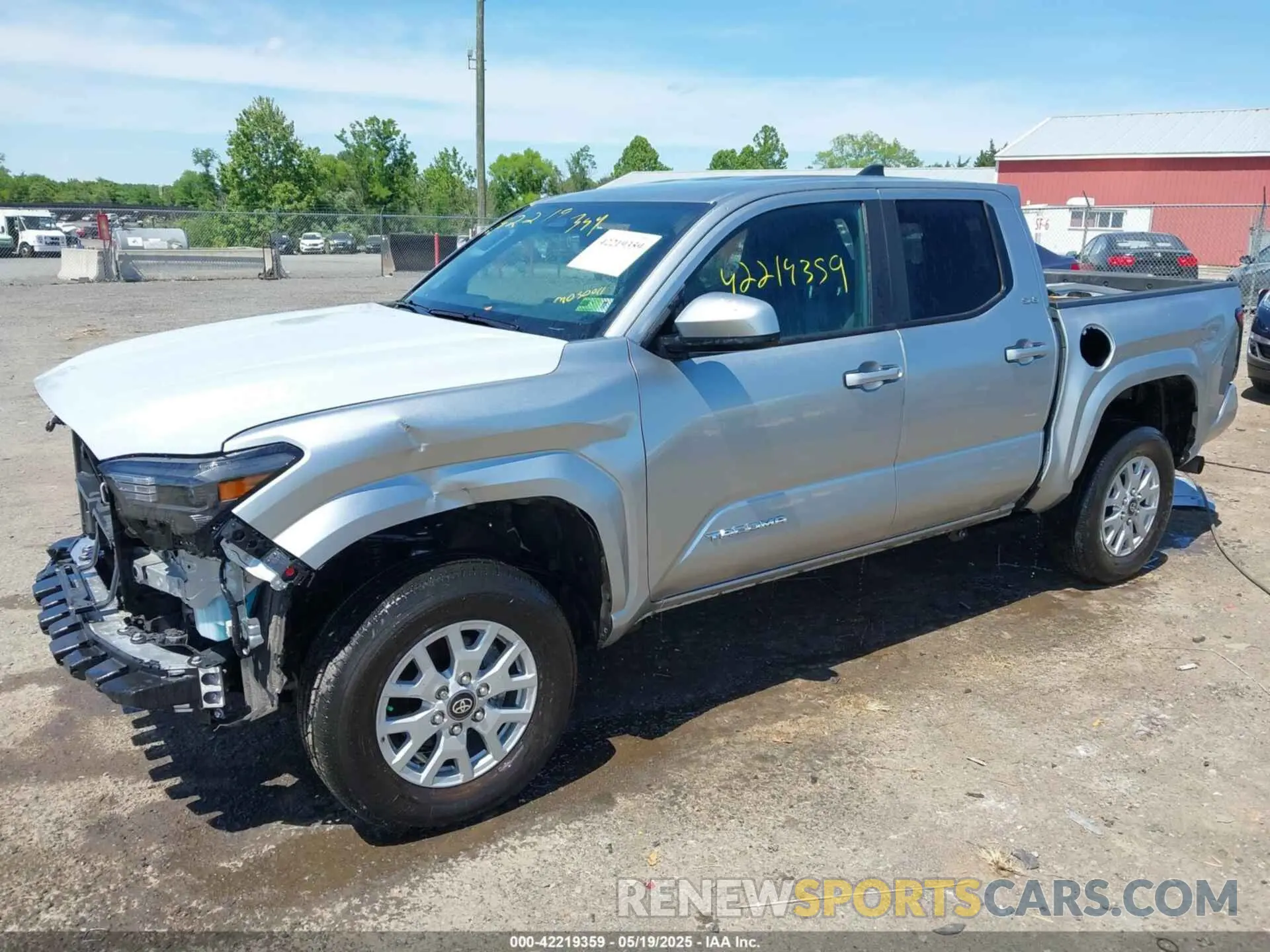 2 Photograph of a damaged car 3TMLB5JNXRM050011 TOYOTA TACOMA 2024