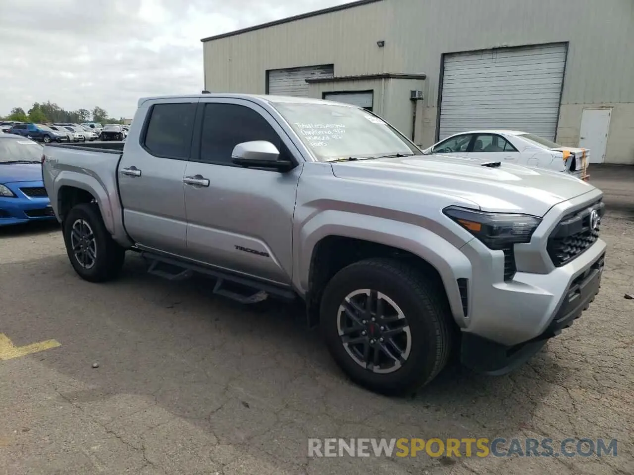4 Фотография поврежденного автомобиля 3TMLB5JNXRM053572 TOYOTA TACOMA 2024