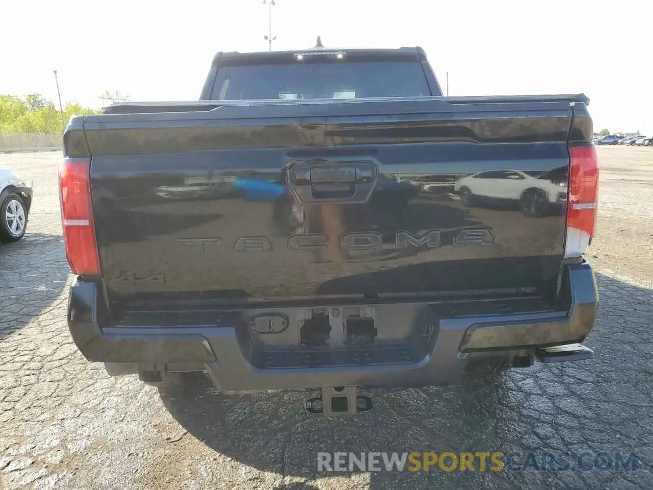 6 Photograph of a damaged car 3TMLB5JNXRM062630 TOYOTA TACOMA 2024