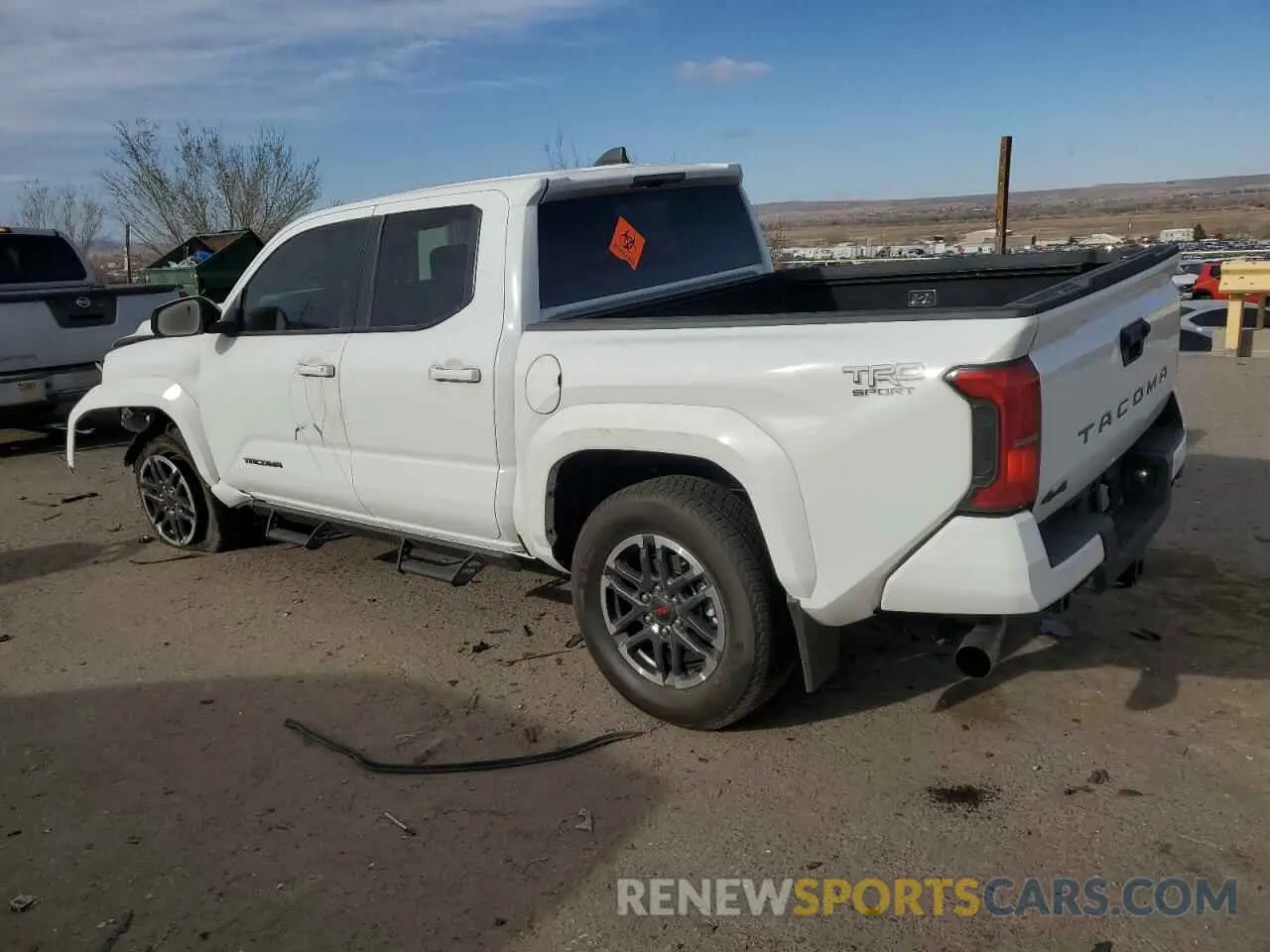 2 Фотография поврежденного автомобиля 3TMLB5JNXRM084966 TOYOTA TACOMA 2024