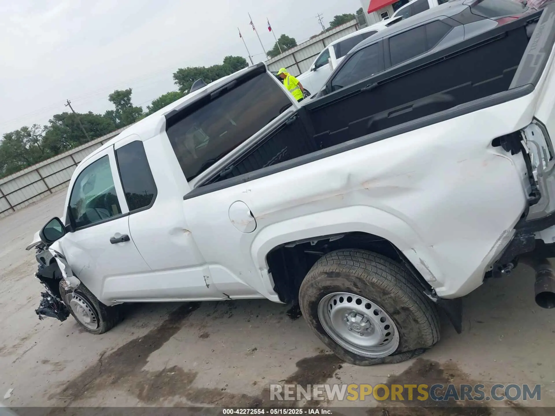 14 Фотография поврежденного автомобиля 3TYJDAHN2RT017587 TOYOTA TACOMA 2024