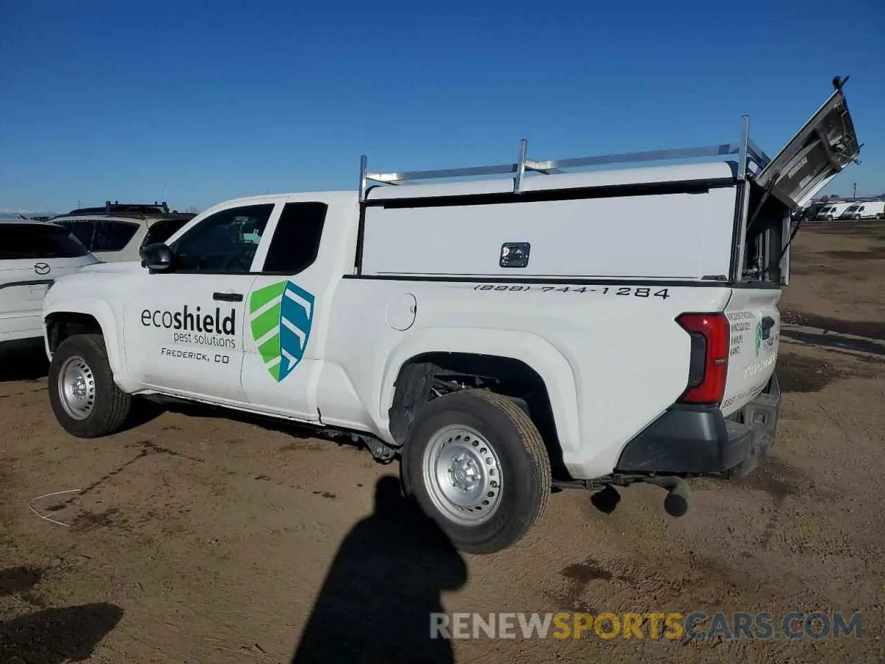 2 Фотография поврежденного автомобиля 3TYJDAHN8RT002771 TOYOTA TACOMA 2024