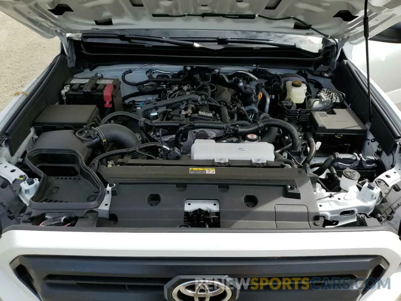 11 Фотография поврежденного автомобиля 3TYJDAKN9RT004019 TOYOTA TACOMA 2024