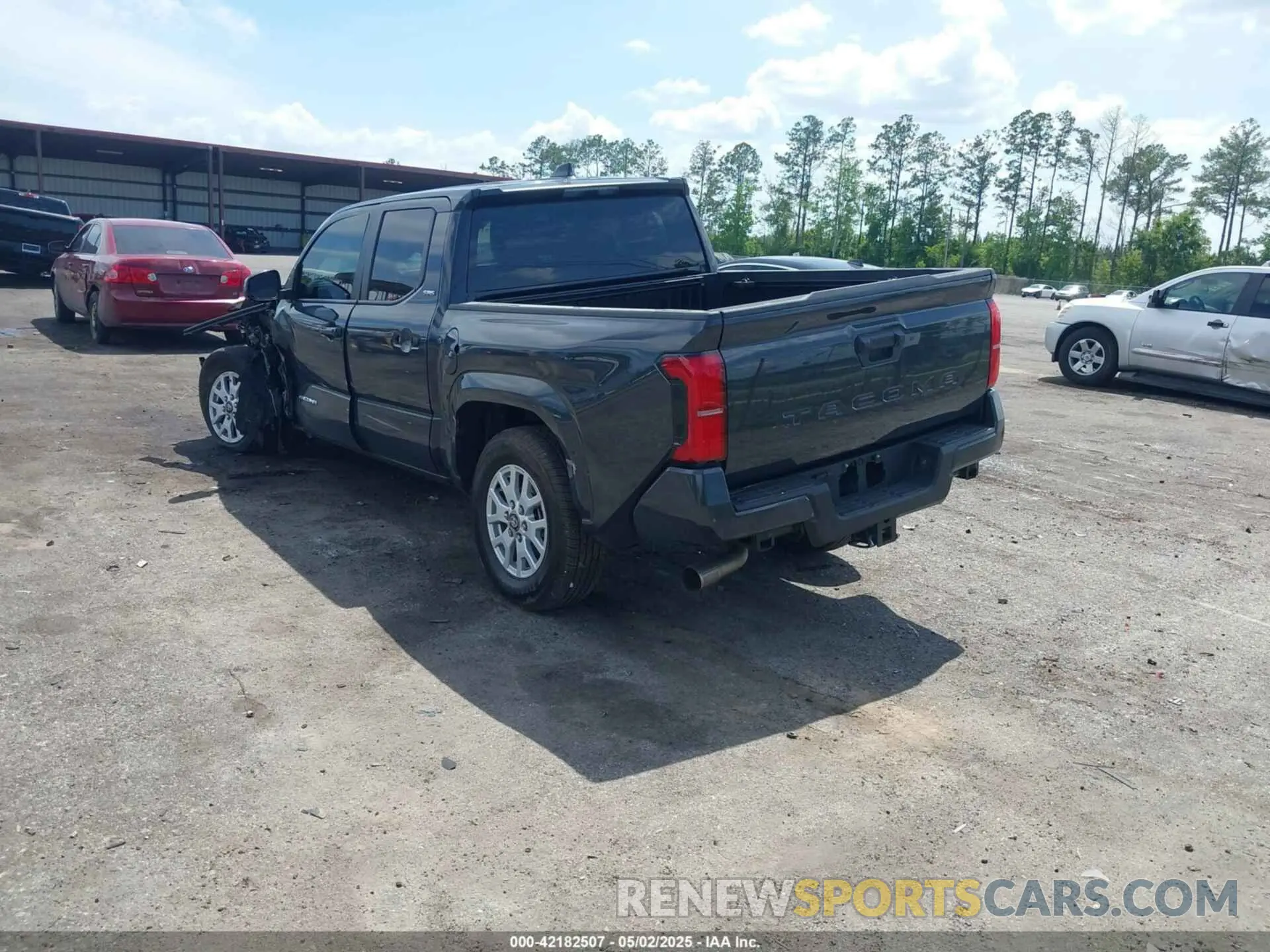 3 Фотография поврежденного автомобиля 3TYKB5FN0RT013249 TOYOTA TACOMA 2024