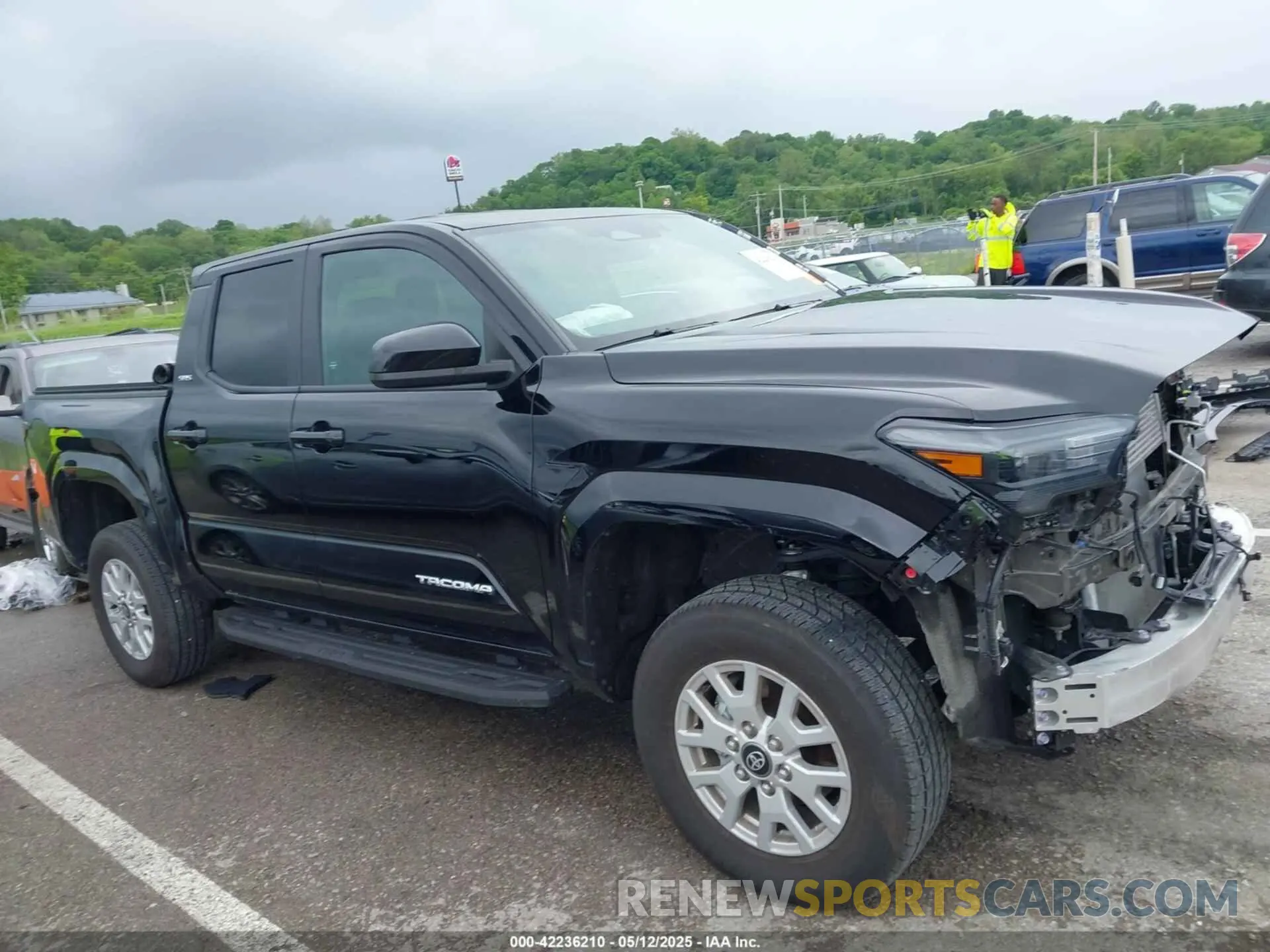 14 Фотография поврежденного автомобиля 3TYKB5FNXRT003845 TOYOTA TACOMA 2024