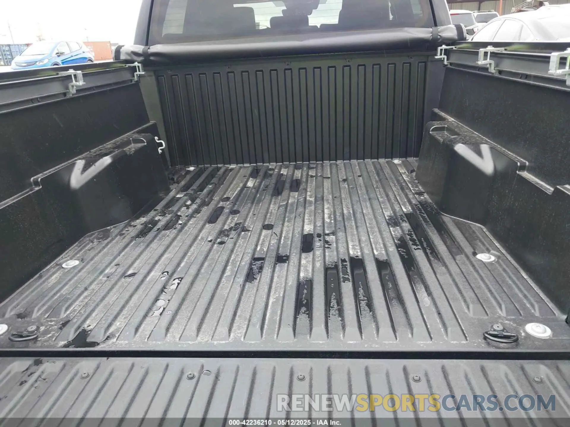 18 Фотография поврежденного автомобиля 3TYKB5FNXRT003845 TOYOTA TACOMA 2024