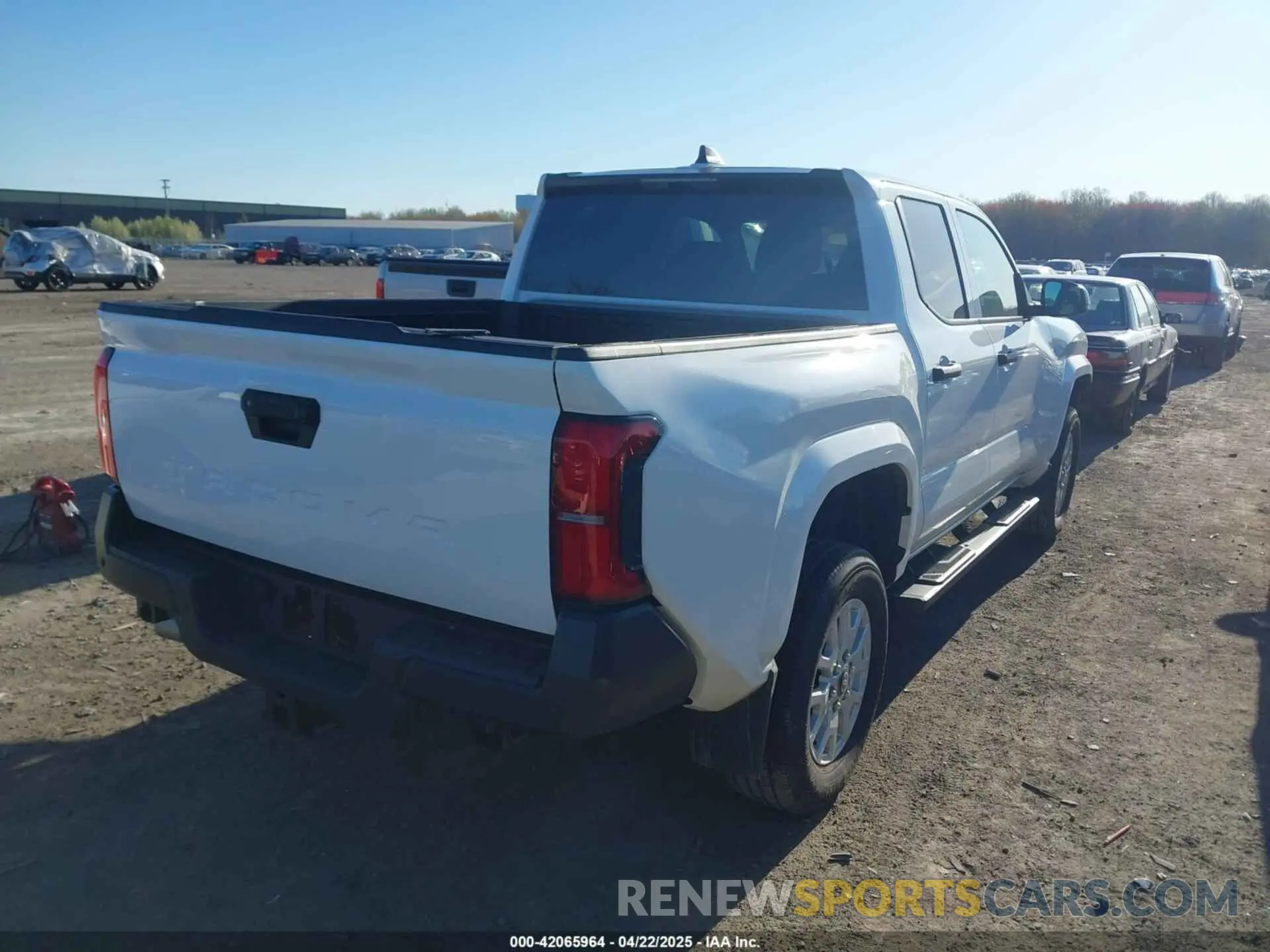 4 Фотография поврежденного автомобиля 3TYKD5HN2RT000445 TOYOTA TACOMA 2024