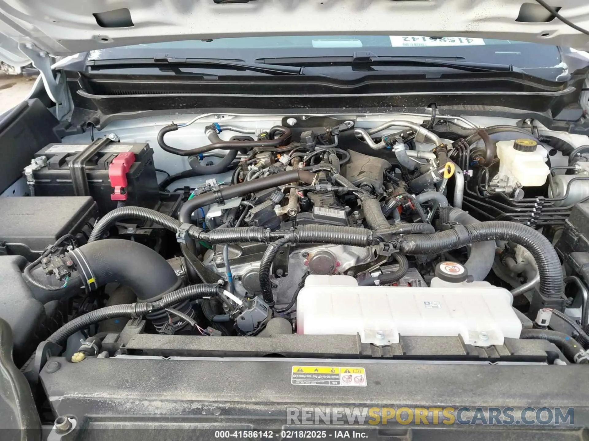 10 Photograph of a damaged car 3TYLB5JN0RT016910 TOYOTA TACOMA 2024