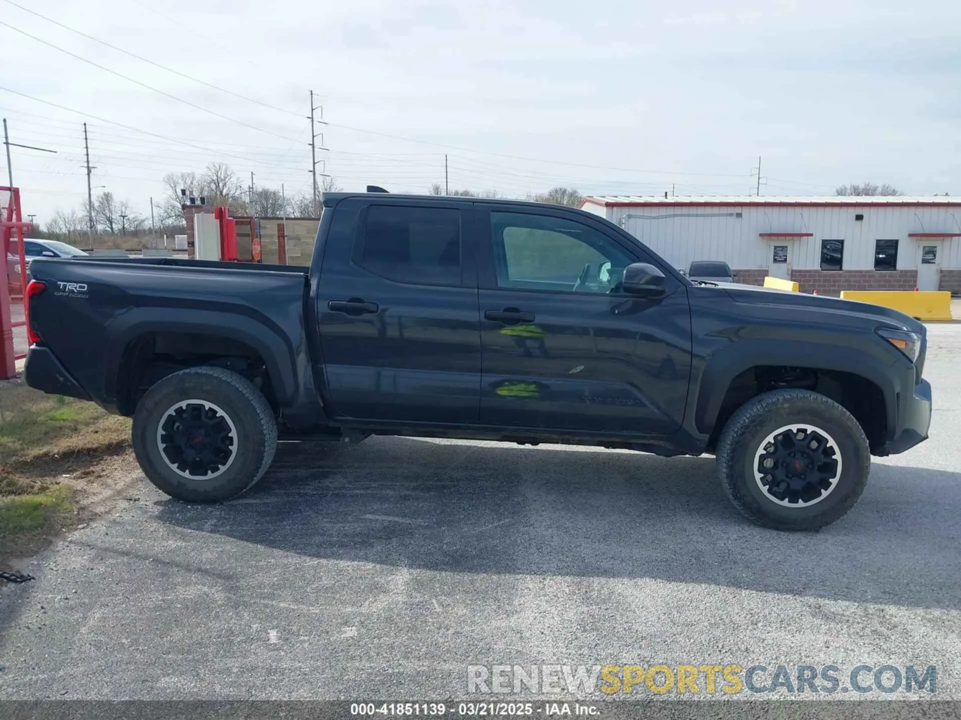 13 Фотография поврежденного автомобиля 3TYLB5JN3RT012981 TOYOTA TACOMA 2024