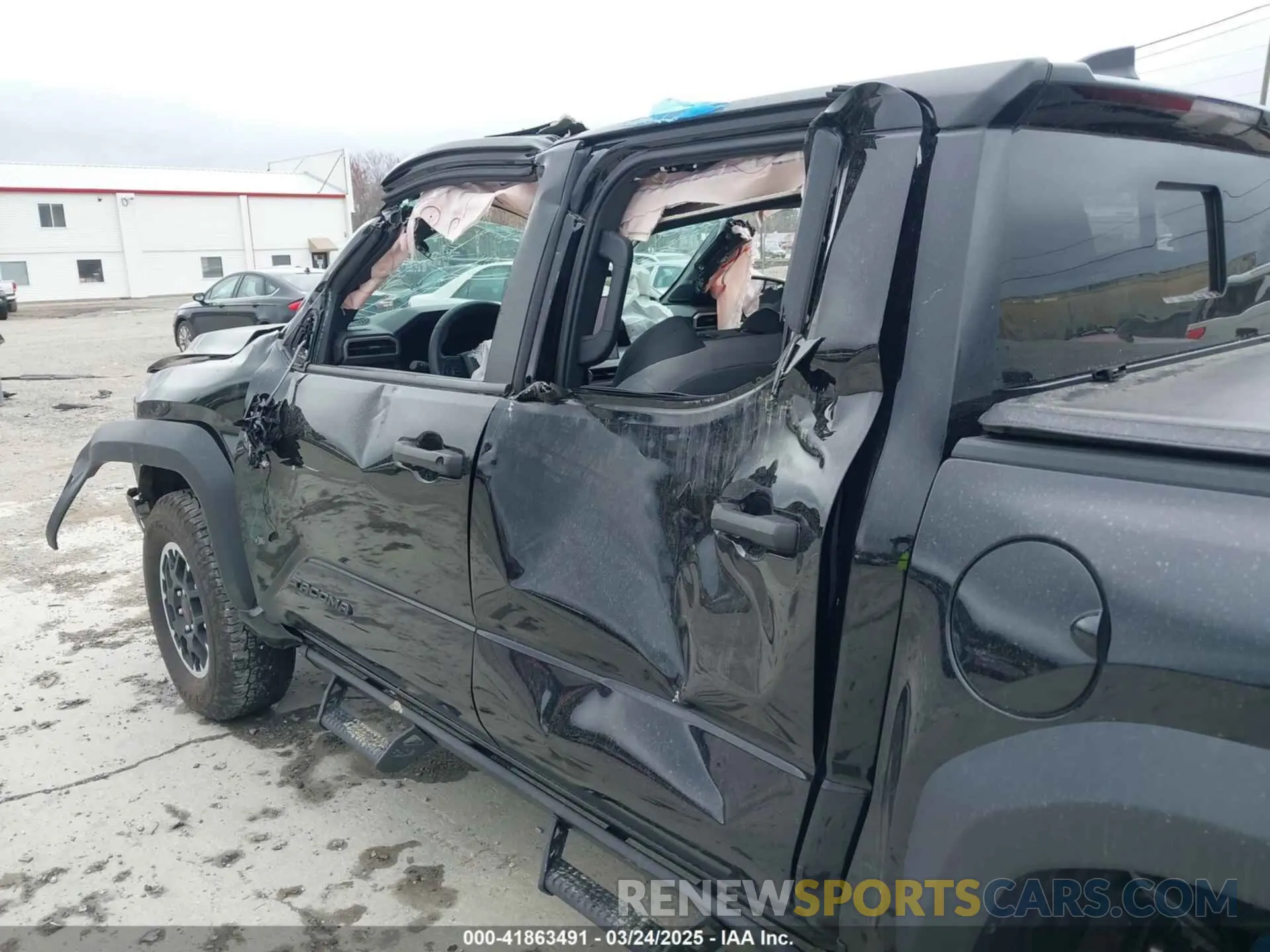 19 Photograph of a damaged car 3TYLB5JN3RT031725 TOYOTA TACOMA 2024