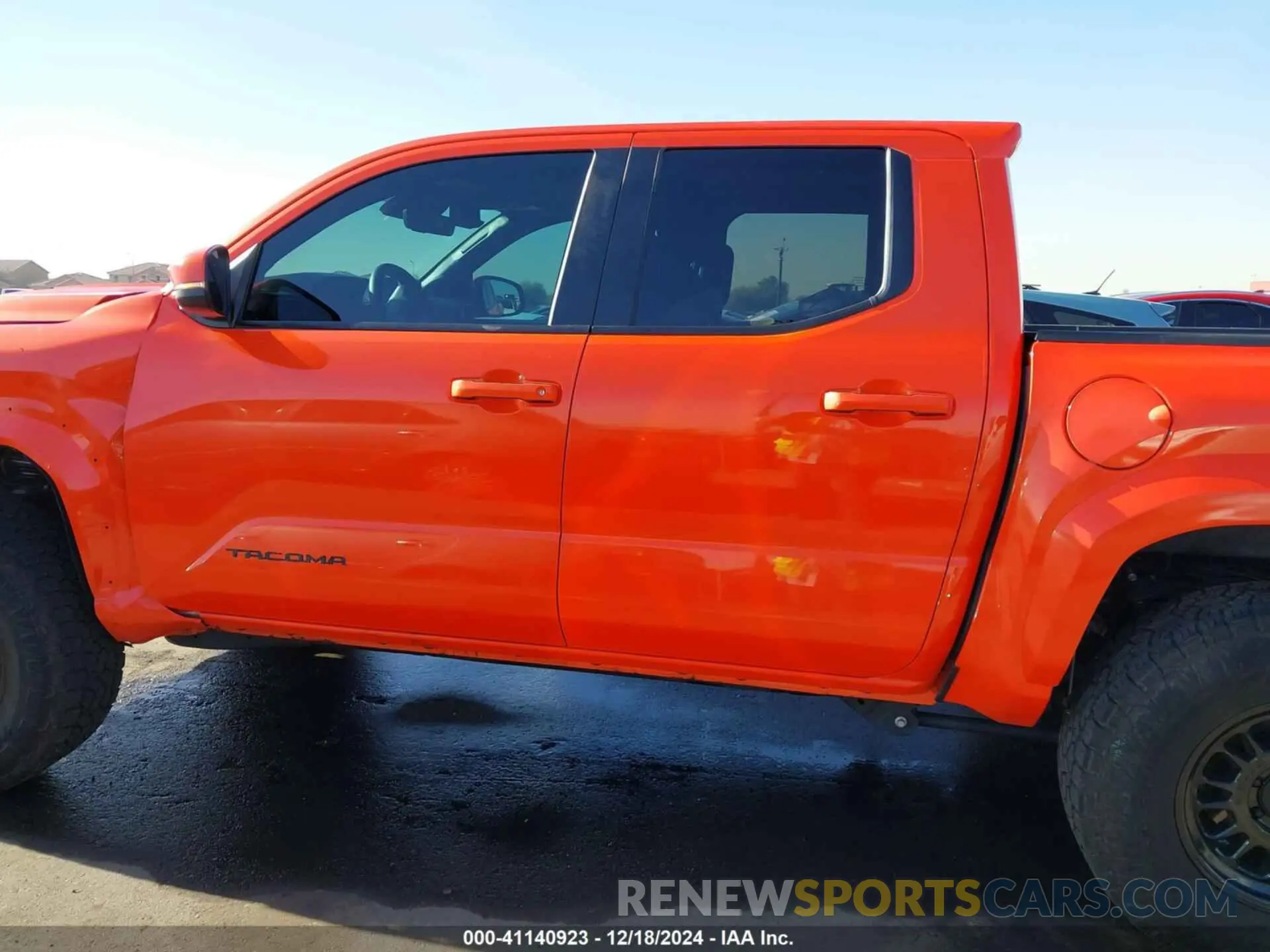 15 Photograph of a damaged car 3TYLB5JN4RT023844 TOYOTA TACOMA 2024