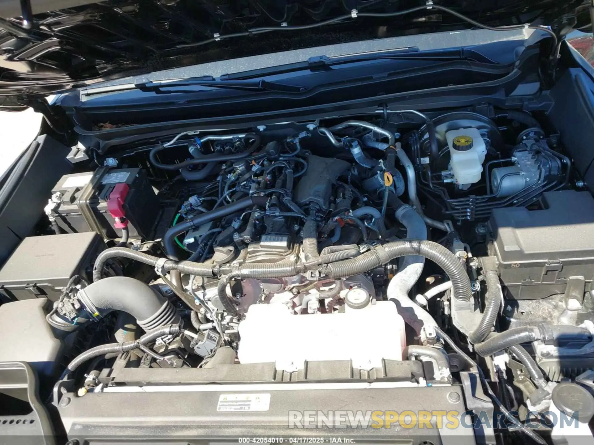 10 Фотография поврежденного автомобиля 3TYLB5JN6RT020900 TOYOTA TACOMA 2024