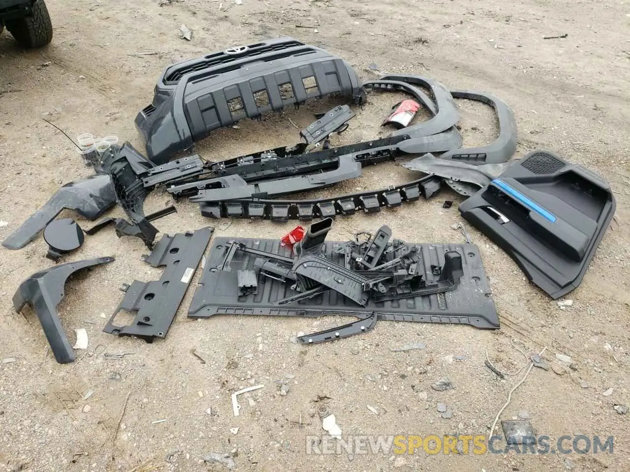 14 Фотография поврежденного автомобиля 3TYLB5JN8RT014385 TOYOTA TACOMA 2024