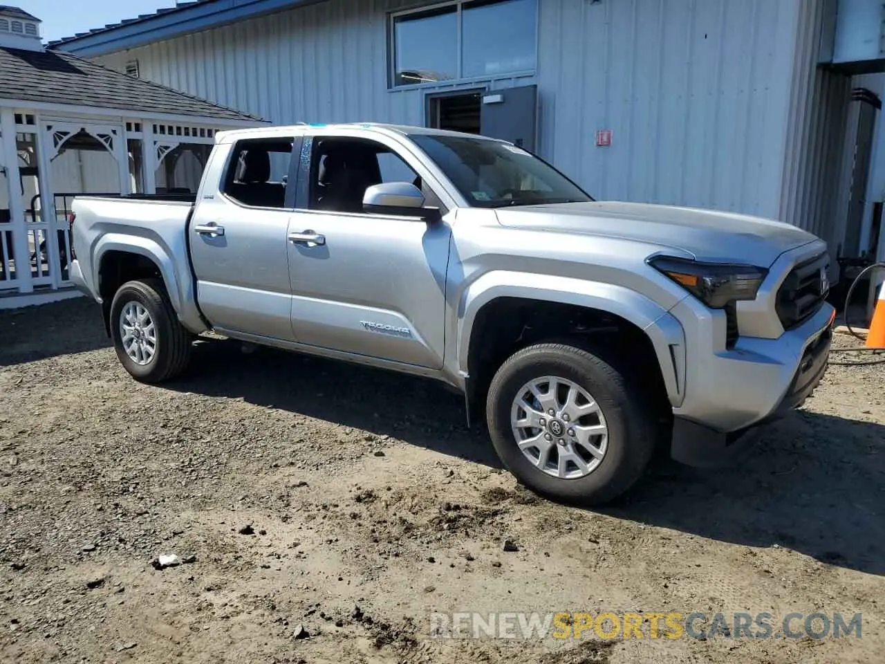 4 Photograph of a damaged car 3TYLB5JN9RT045273 TOYOTA TACOMA 2024