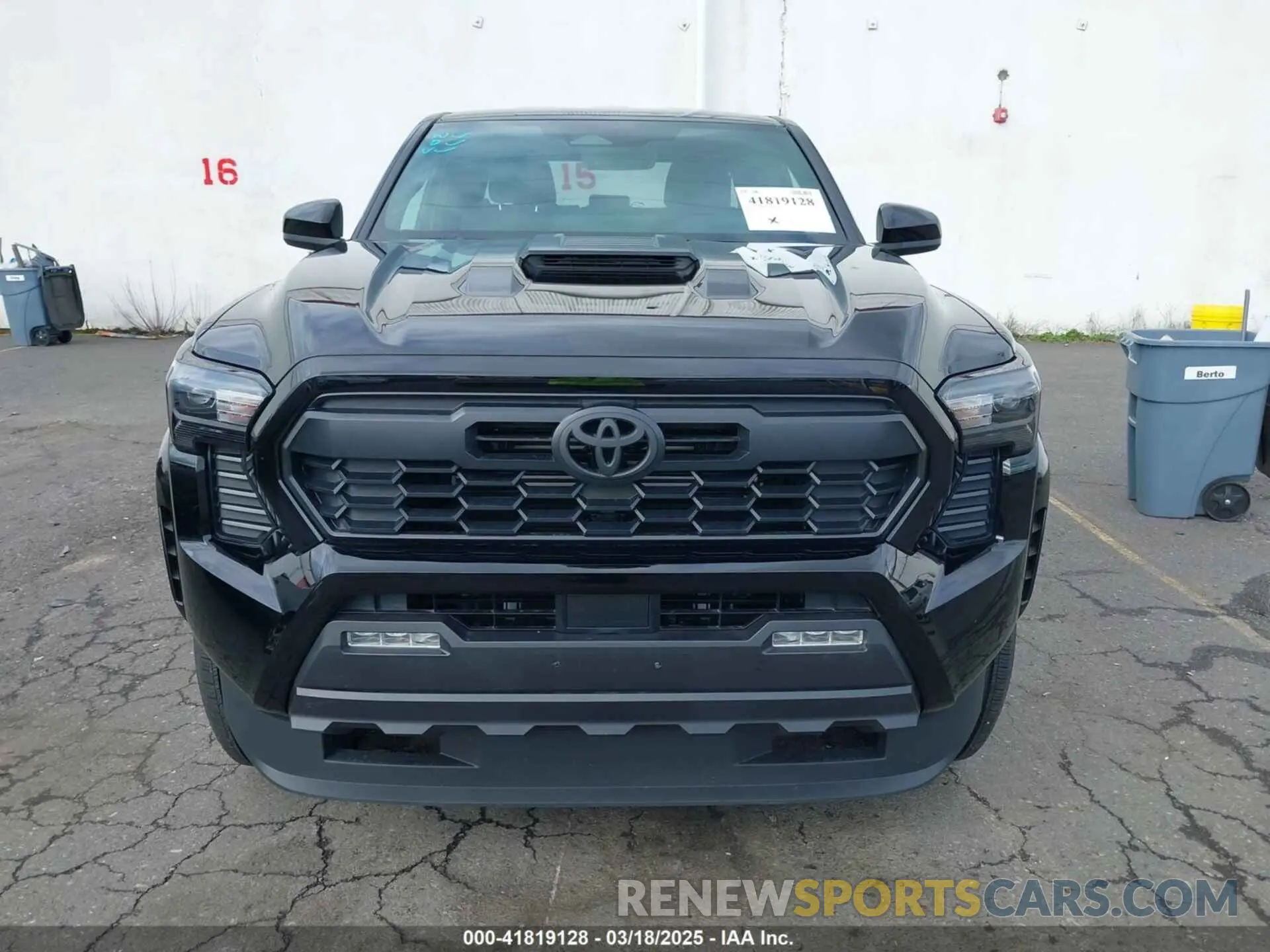 12 Photograph of a damaged car 3TYLB5JNXRT055214 TOYOTA TACOMA 2024