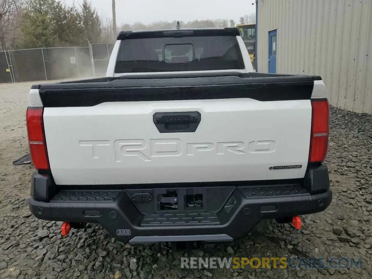 6 Photograph of a damaged car 3TYLC5LN5RT009803 TOYOTA TACOMA 2024