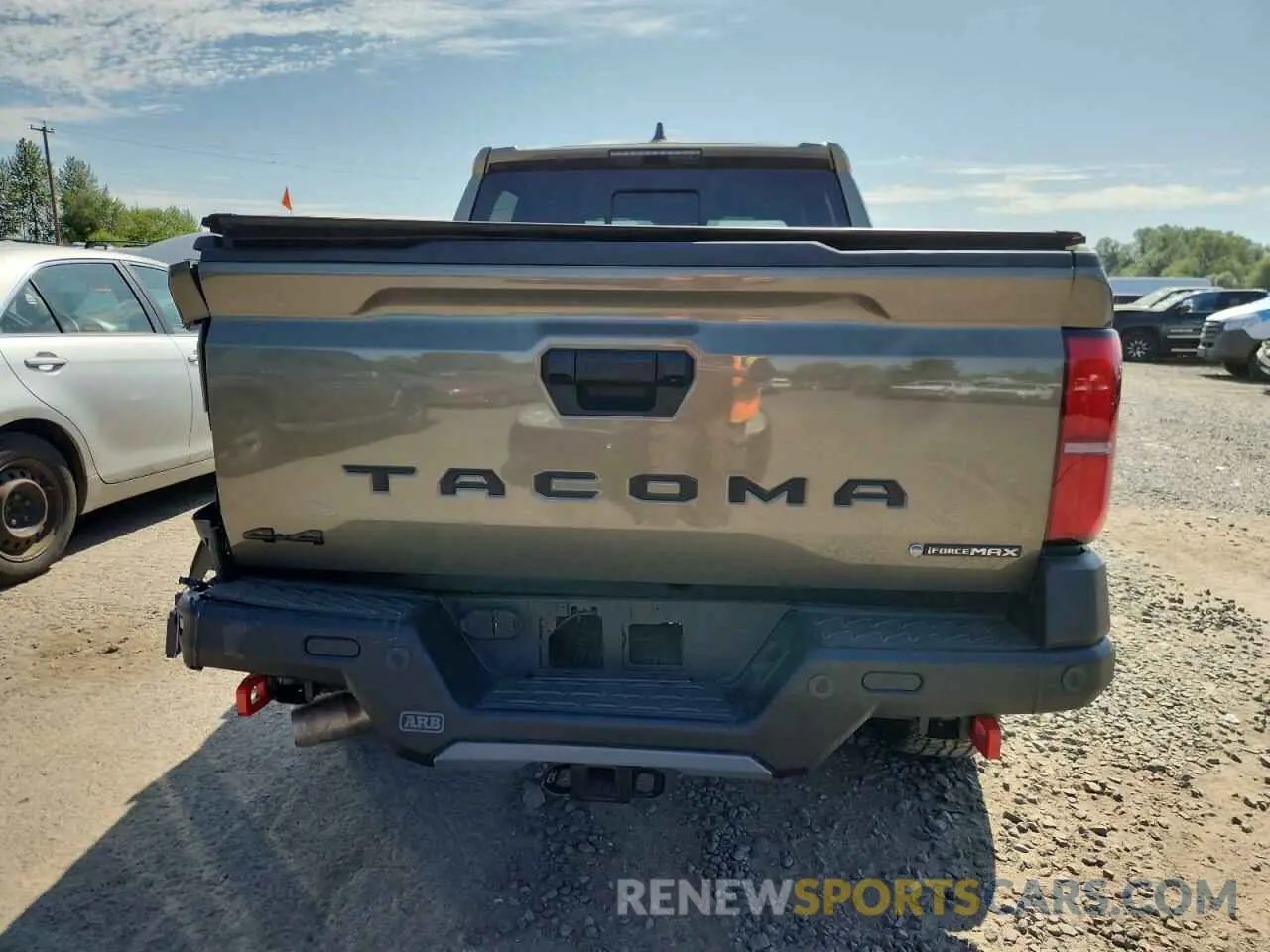 6 Photograph of a damaged car 3TYLC5LN8RT005521 TOYOTA TACOMA 2024