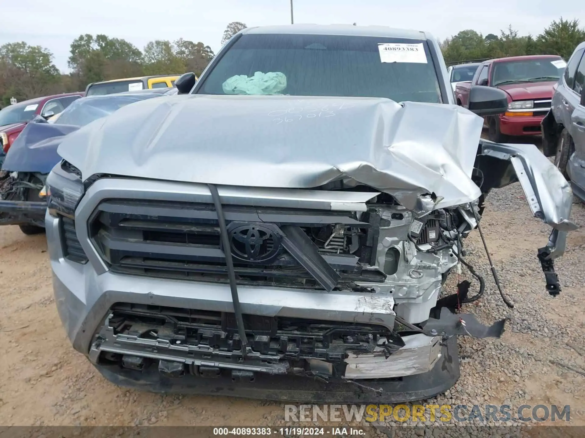 11 Фотография поврежденного автомобиля 3TYLD5KN3RT005845 TOYOTA TACOMA 2024