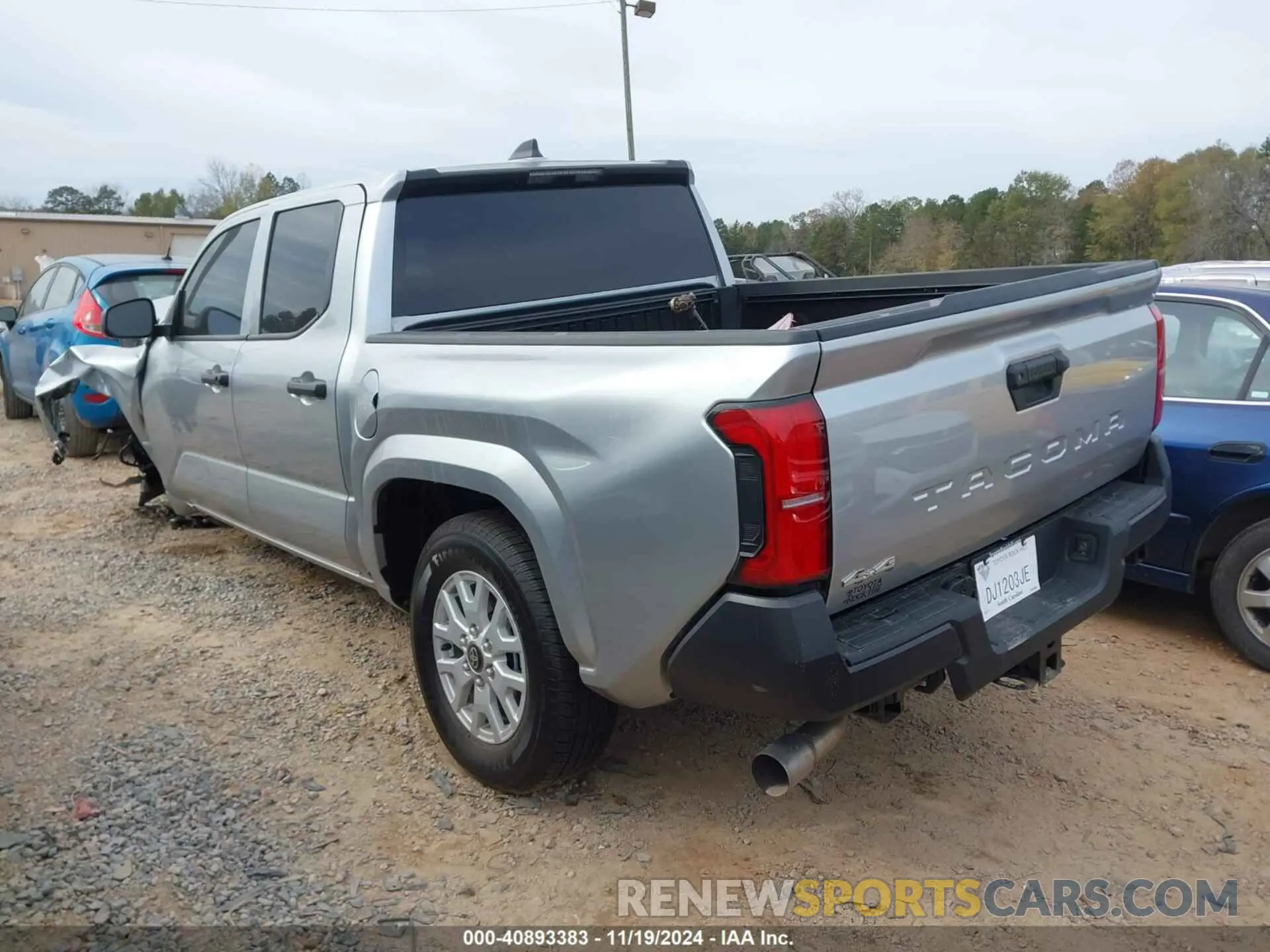 3 Фотография поврежденного автомобиля 3TYLD5KN3RT005845 TOYOTA TACOMA 2024