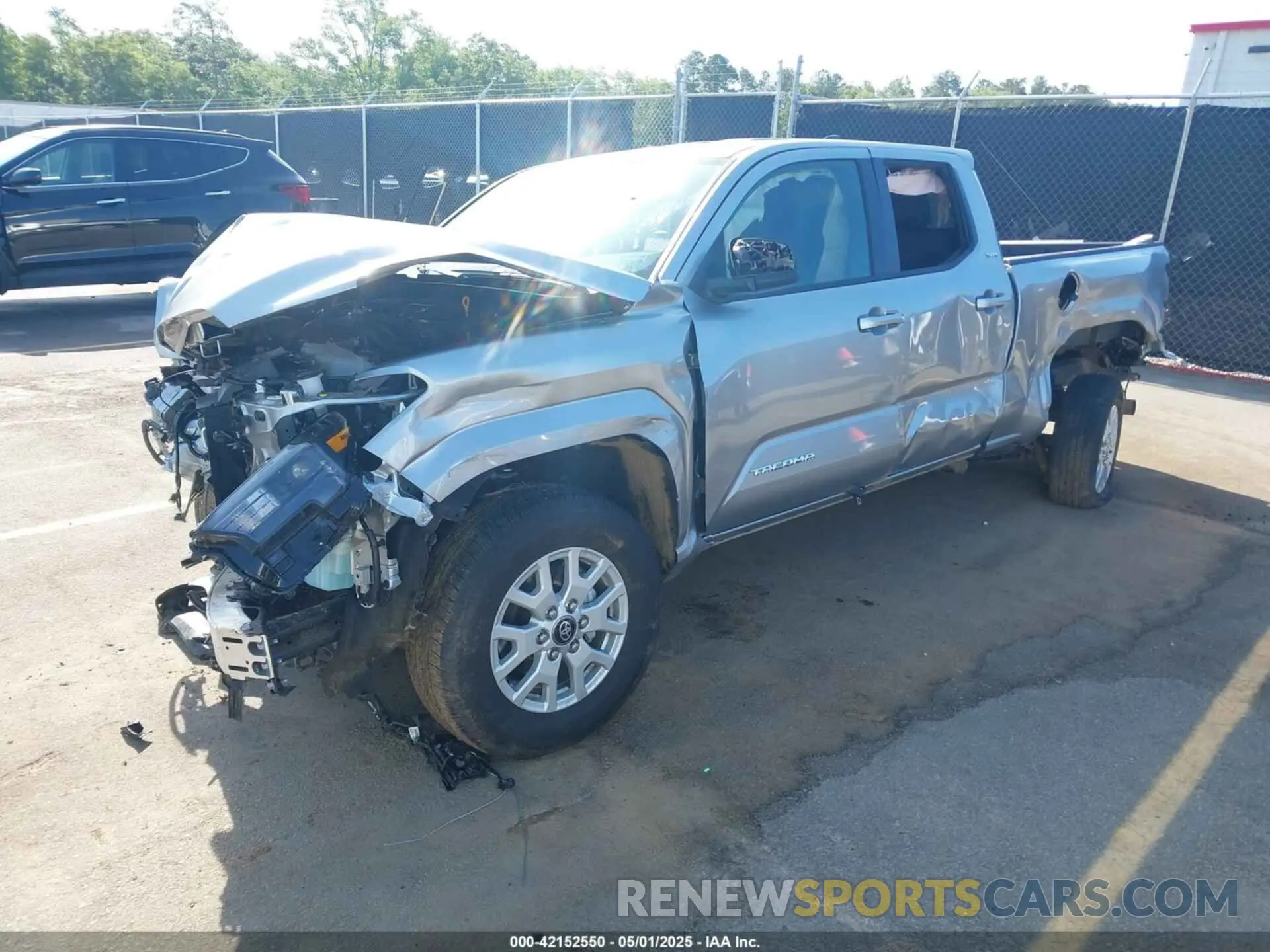 2 Photograph of a damaged car 3TMKB5FN4SM030038 TOYOTA TACOMA 2025