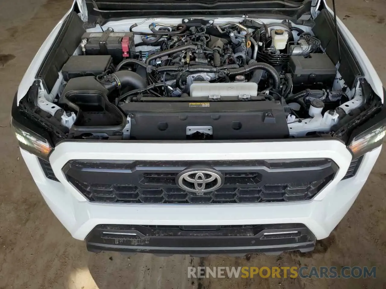 11 Фотография поврежденного автомобиля 3TMLB5JN0SM088997 TOYOTA TACOMA 2025