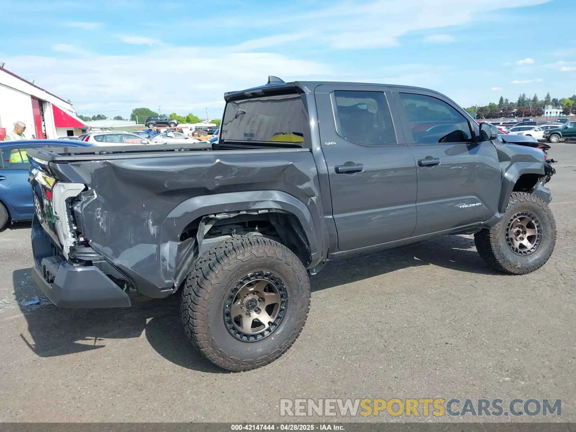 6 Фотография поврежденного автомобиля 3TMLB5JN4SM088761 TOYOTA TACOMA 2025