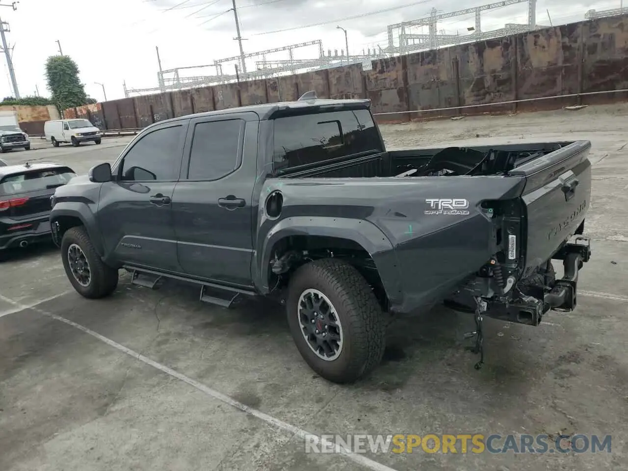 2 Фотография поврежденного автомобиля 3TMLB5JN4SM104263 TOYOTA TACOMA 2025