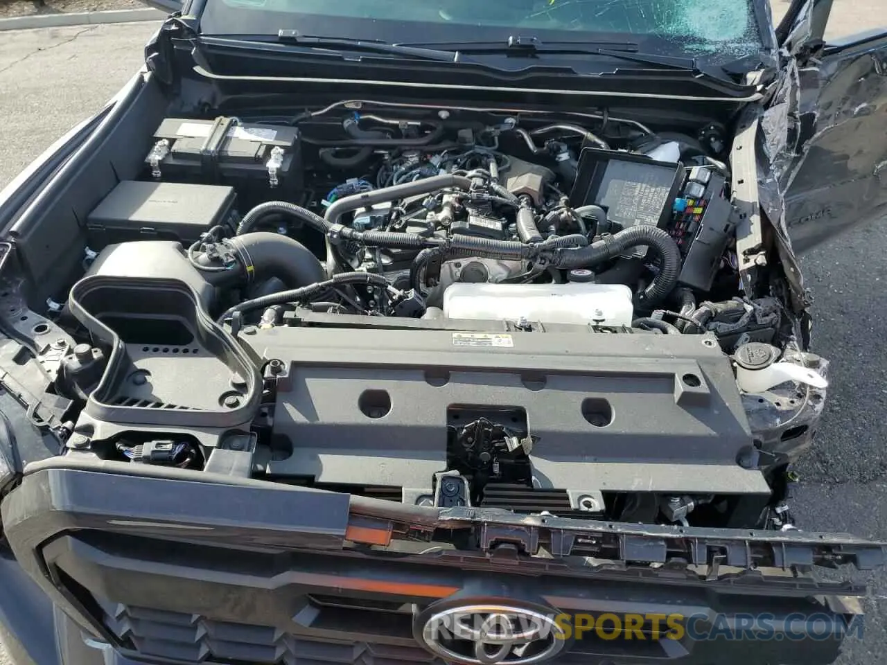 12 Фотография поврежденного автомобиля 3TMLB5JNXSM090000 TOYOTA TACOMA 2025