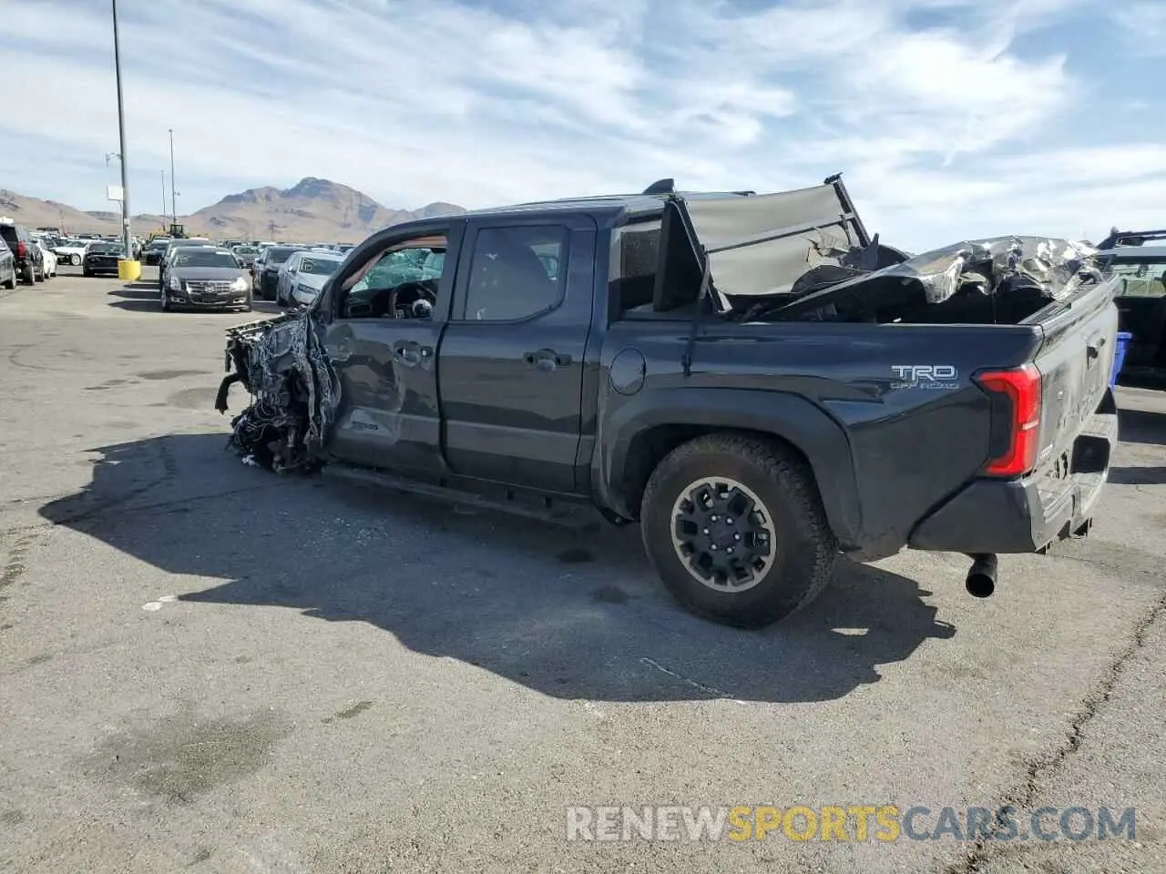 2 Фотография поврежденного автомобиля 3TMLB5JNXSM090000 TOYOTA TACOMA 2025