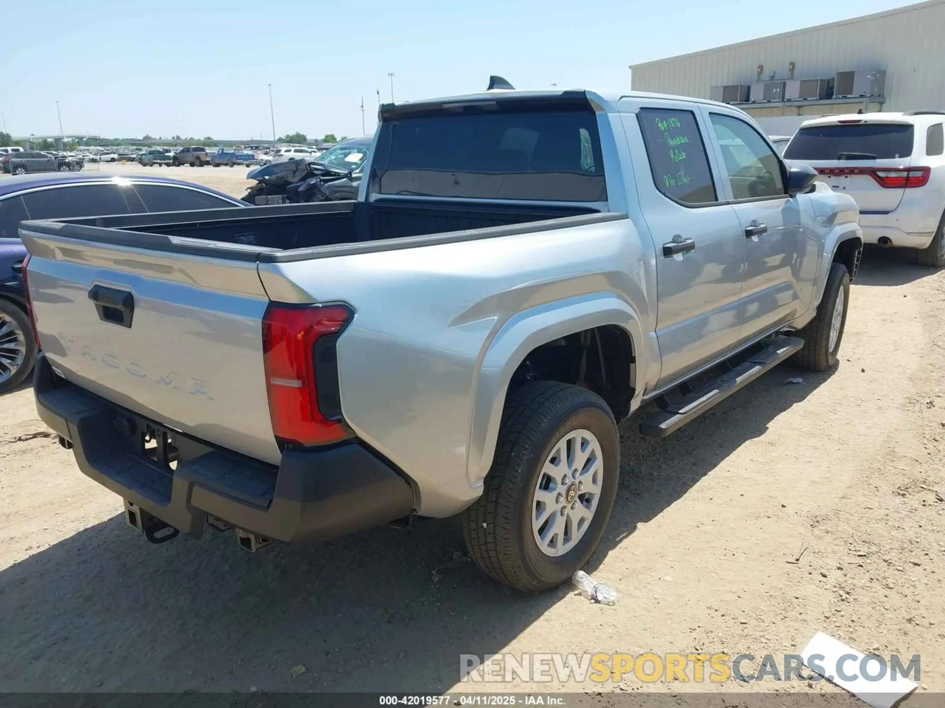 4 Фотография поврежденного автомобиля 3TYKD5HN9ST022481 TOYOTA TACOMA 2025
