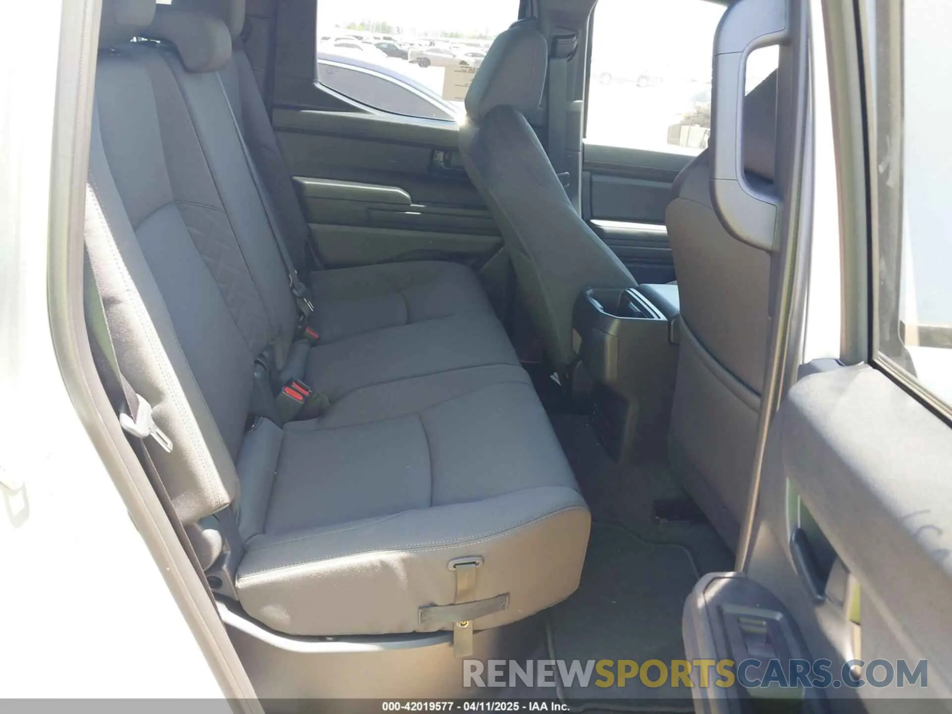 8 Фотография поврежденного автомобиля 3TYKD5HN9ST022481 TOYOTA TACOMA 2025