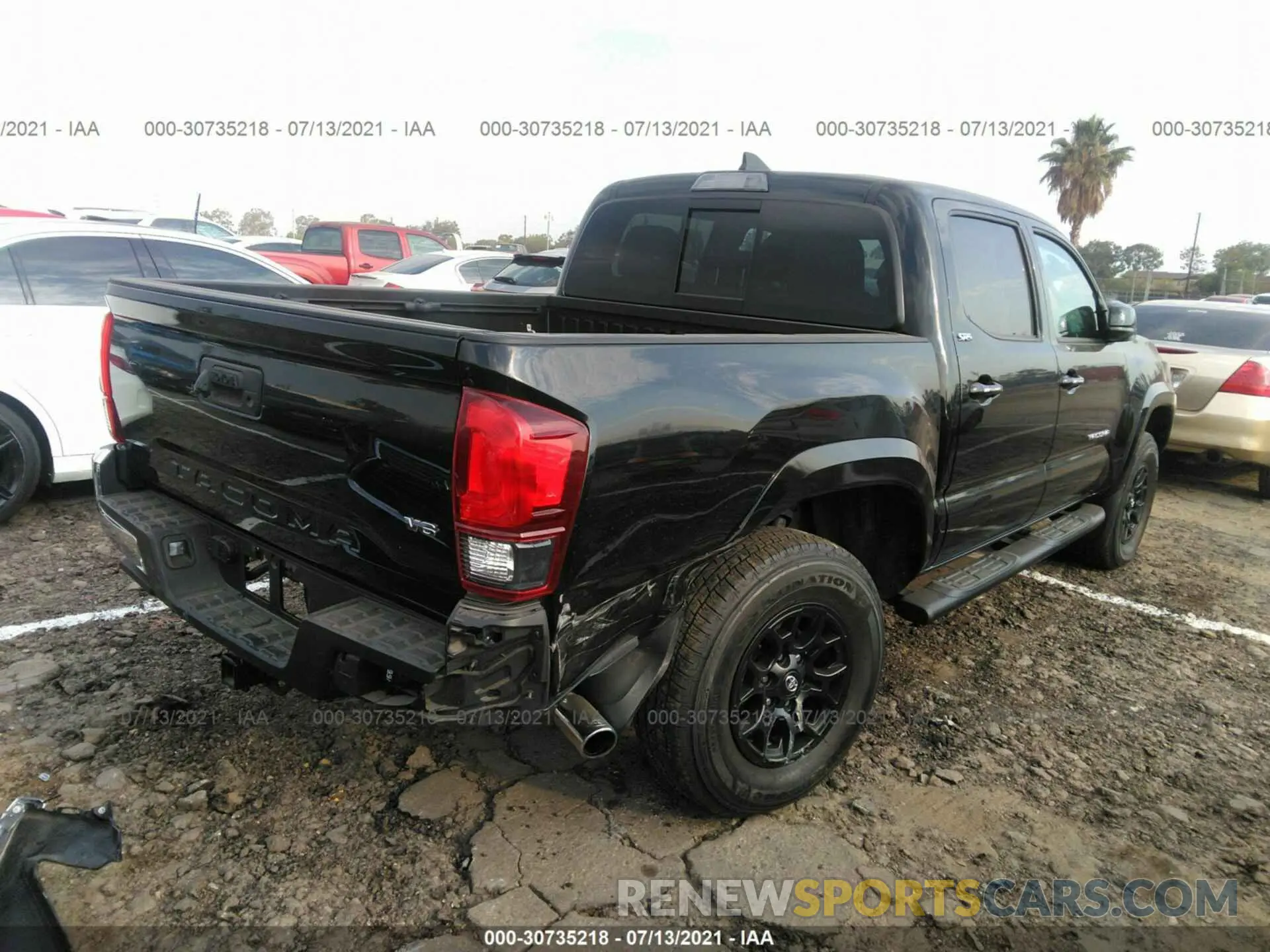 4 Photograph of a damaged car 3TMAZ5CN1KM107668 TOYOTA TACOMA 2WD 2019