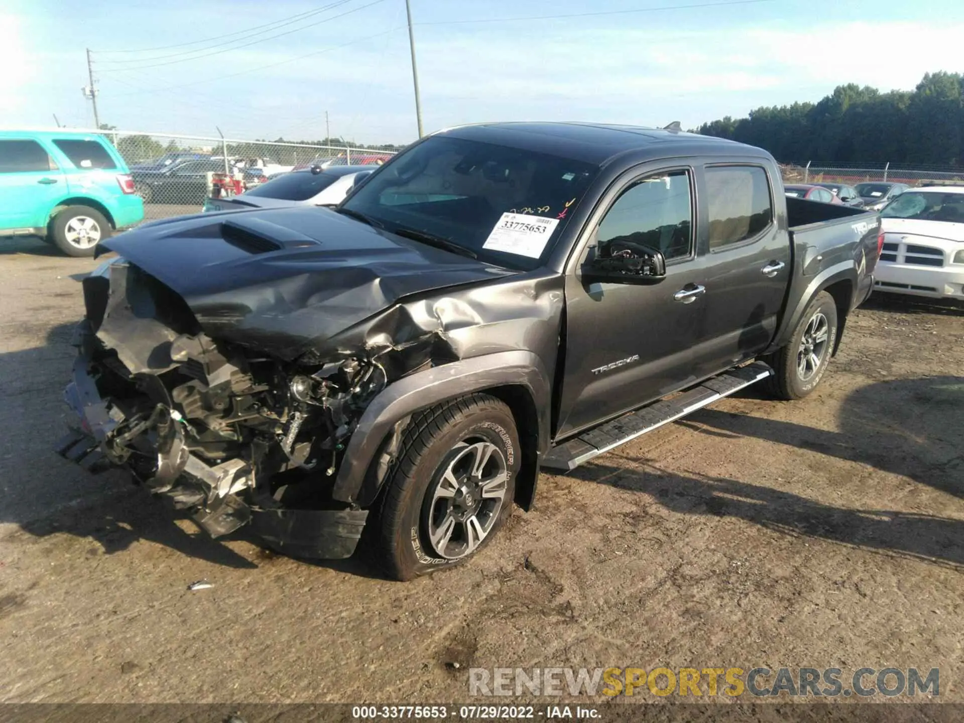 2 Photograph of a damaged car 3TMAZ5CN1KM110635 TOYOTA TACOMA 2WD 2019