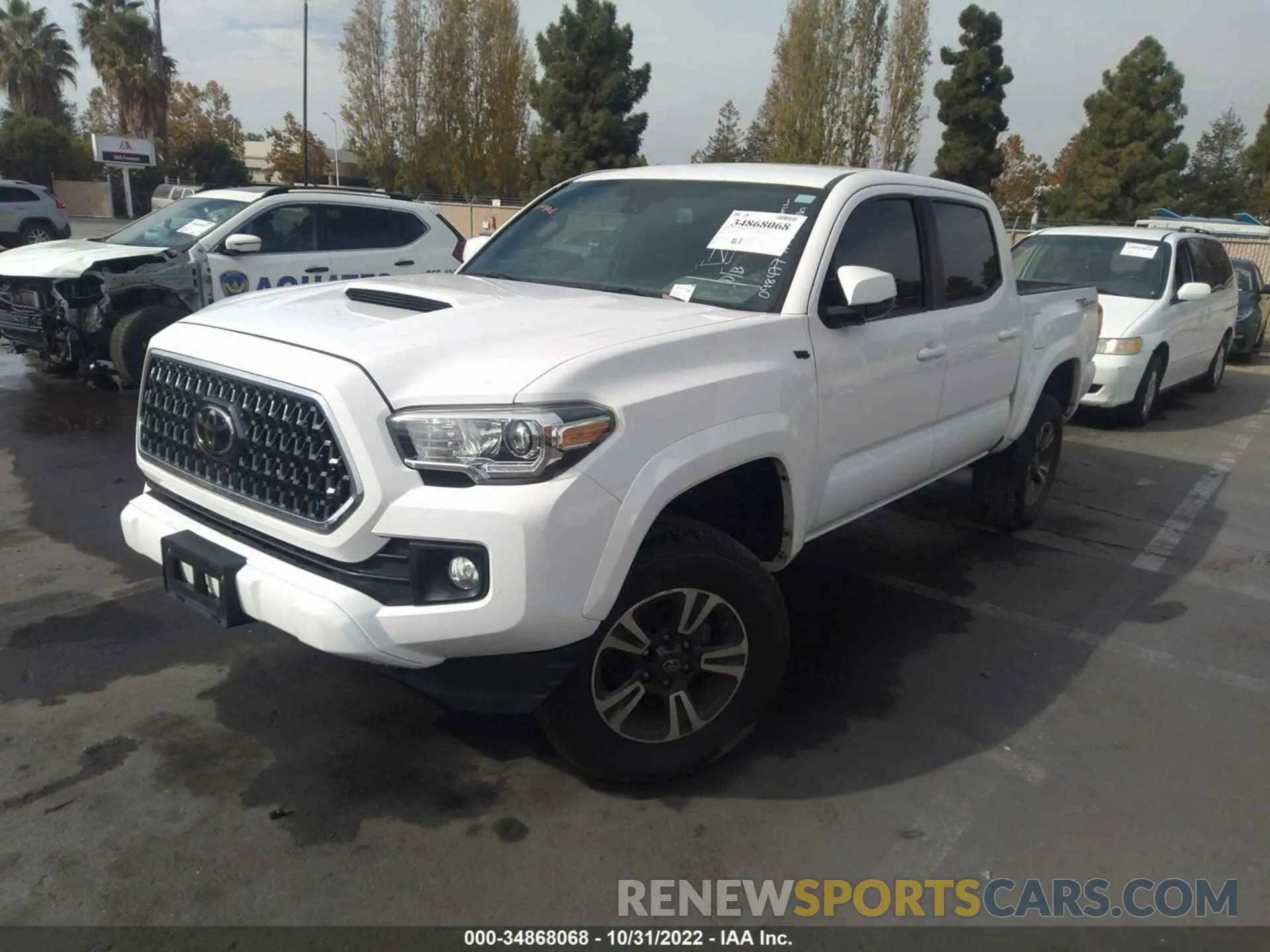 2 Photograph of a damaged car 3TMAZ5CN2KM098477 TOYOTA TACOMA 2WD 2019