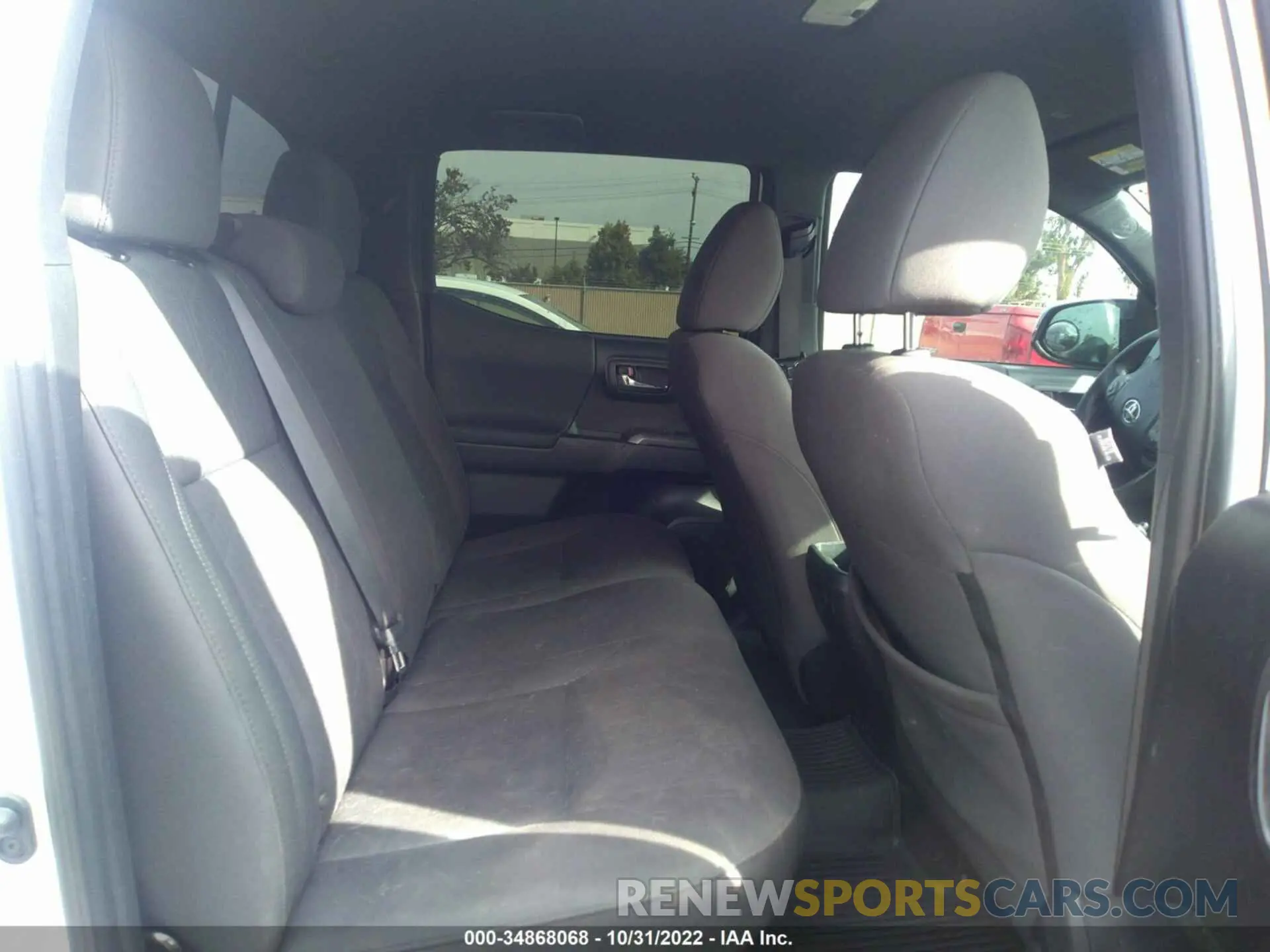 8 Photograph of a damaged car 3TMAZ5CN2KM098477 TOYOTA TACOMA 2WD 2019