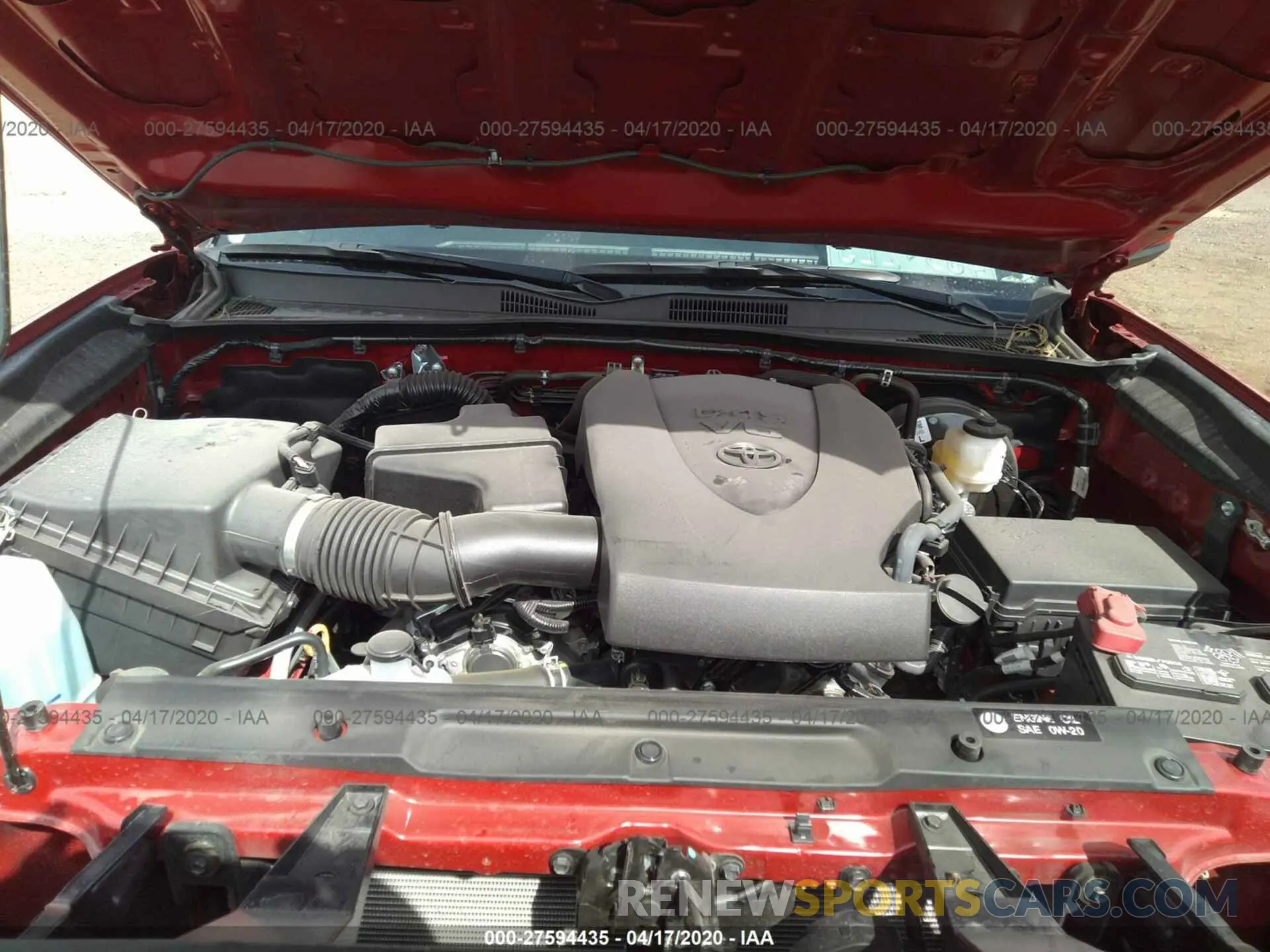 10 Photograph of a damaged car 3TMAZ5CN4KM112878 TOYOTA TACOMA 2WD 2019