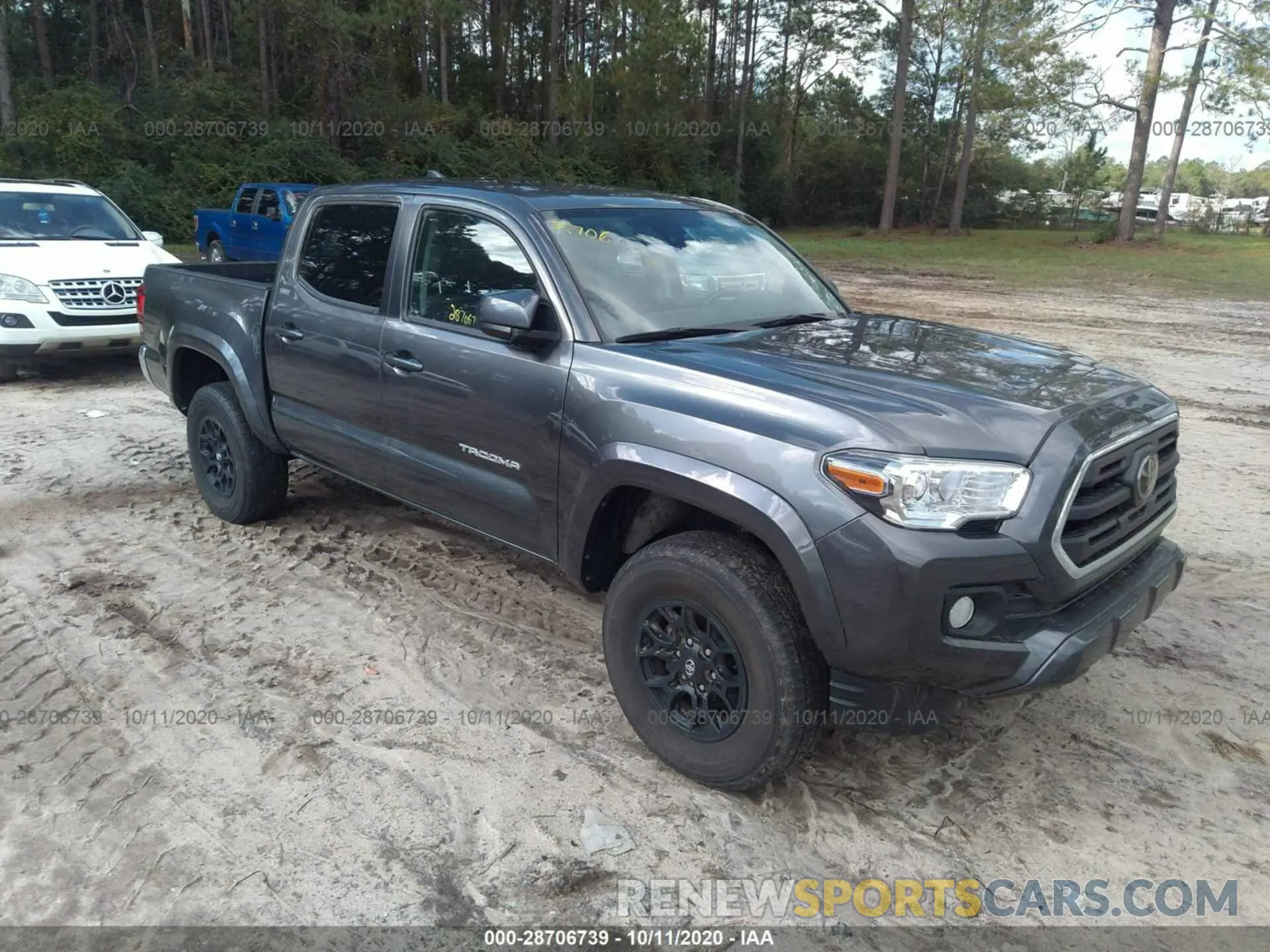 1 Photograph of a damaged car 3TMAZ5CN5KM096206 TOYOTA TACOMA 2WD 2019