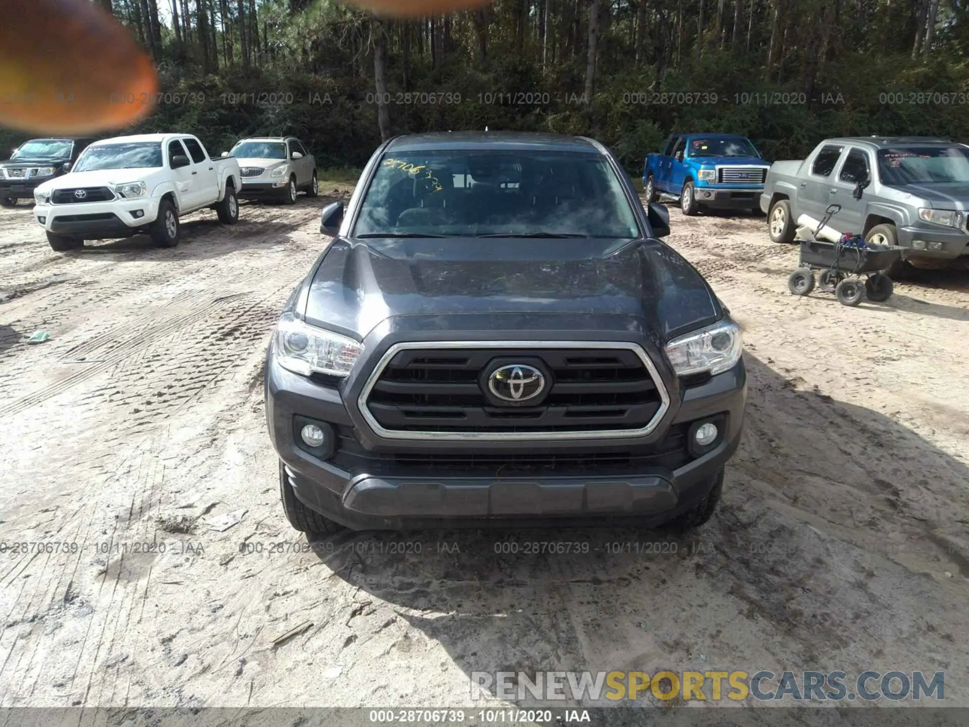6 Photograph of a damaged car 3TMAZ5CN5KM096206 TOYOTA TACOMA 2WD 2019