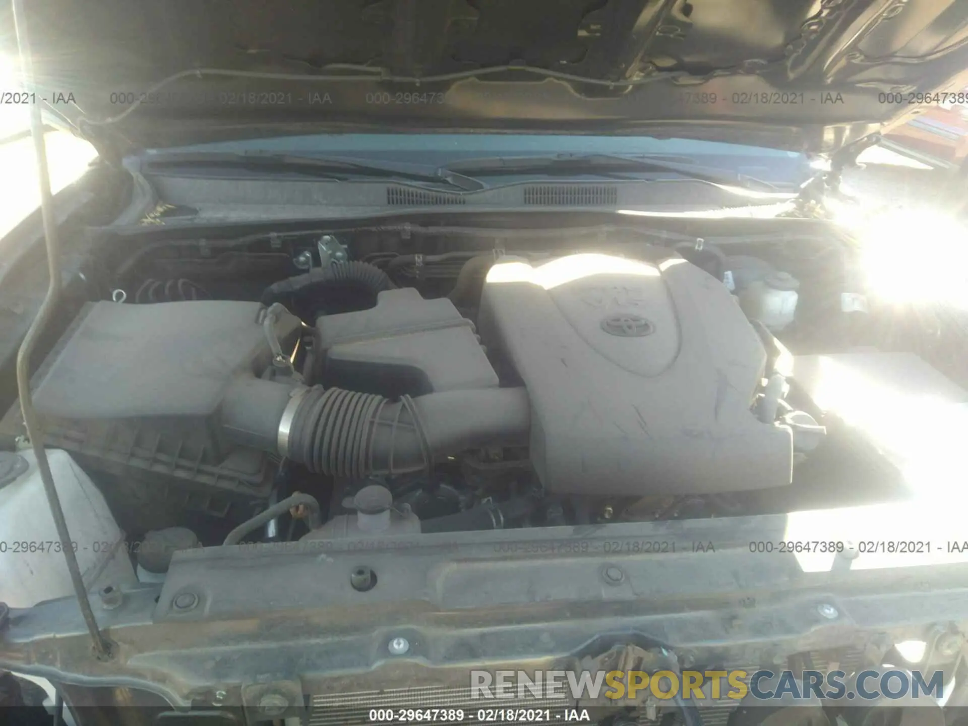 10 Photograph of a damaged car 3TMAZ5CN6KM099065 TOYOTA TACOMA 2WD 2019