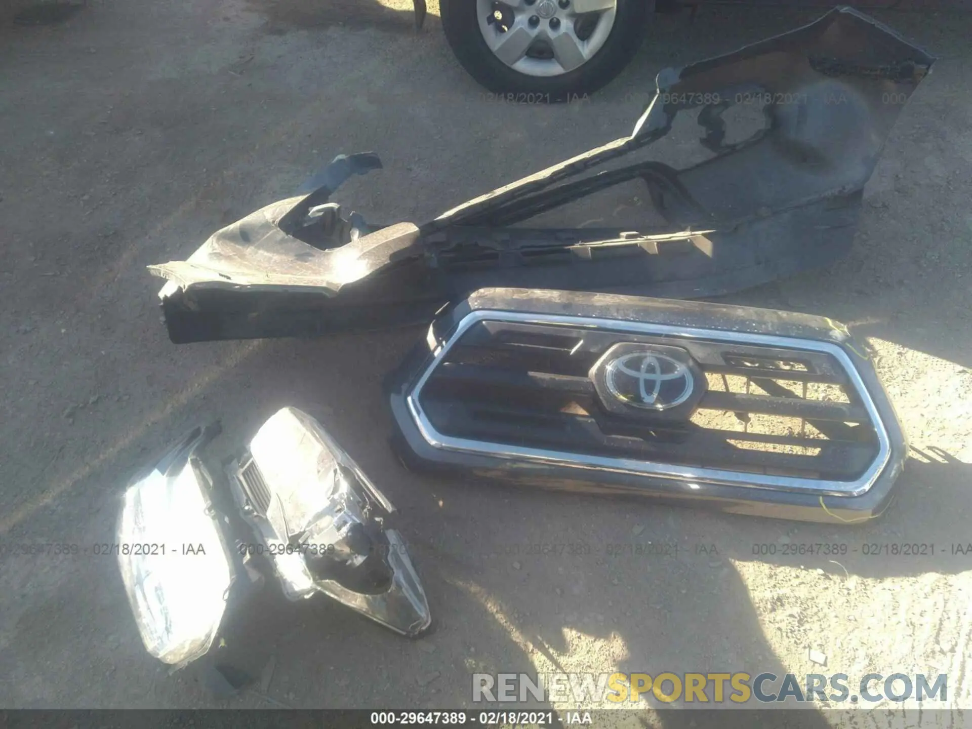12 Photograph of a damaged car 3TMAZ5CN6KM099065 TOYOTA TACOMA 2WD 2019