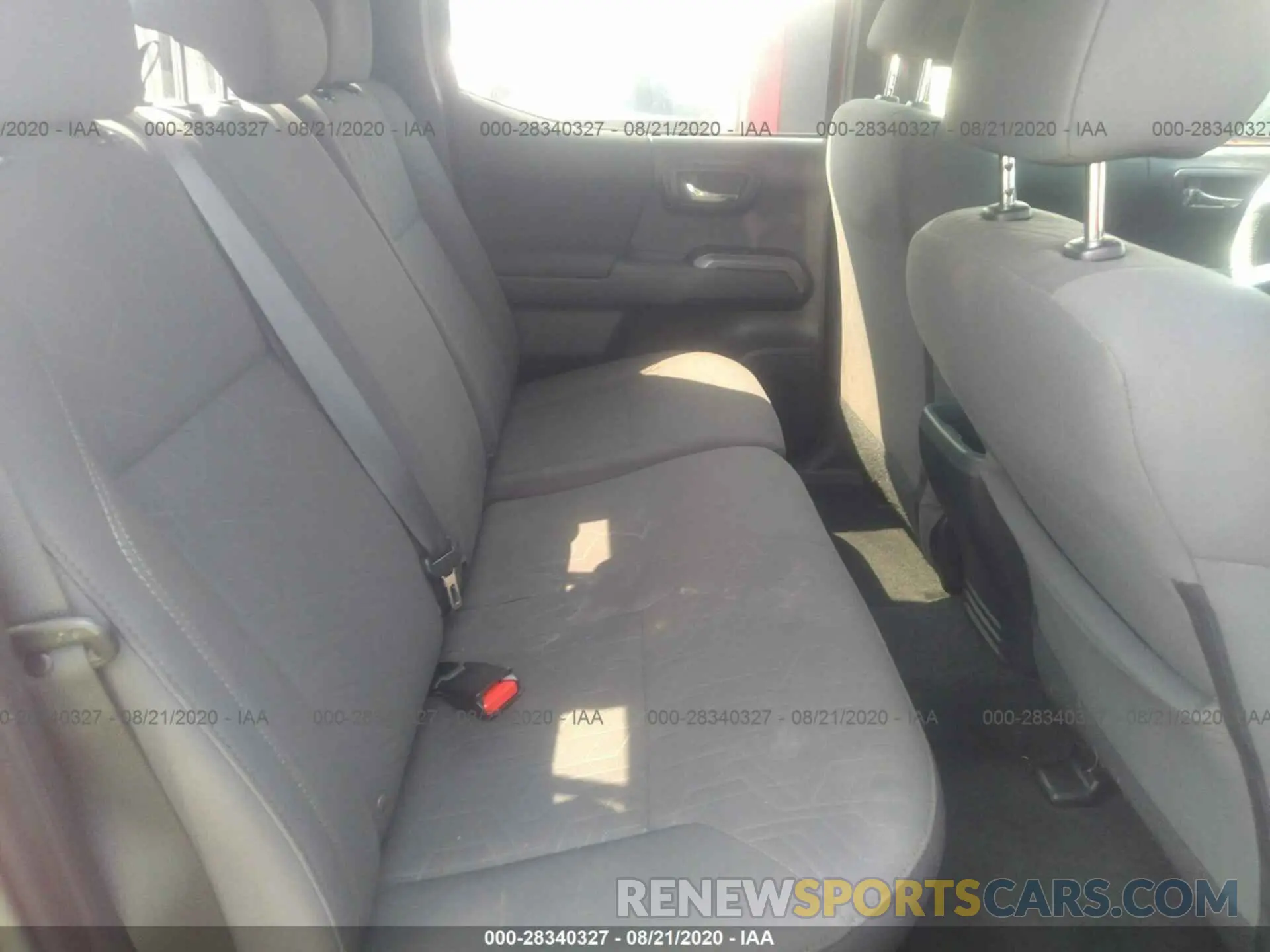 8 Photograph of a damaged car 3TMAZ5CN8KM098712 TOYOTA TACOMA 2WD 2019