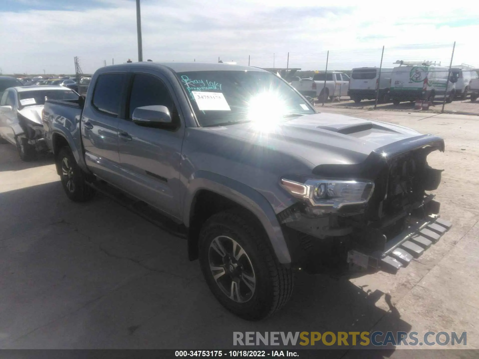 1 Фотография поврежденного автомобиля 3TMAZ5CN8KM111202 TOYOTA TACOMA 2WD 2019