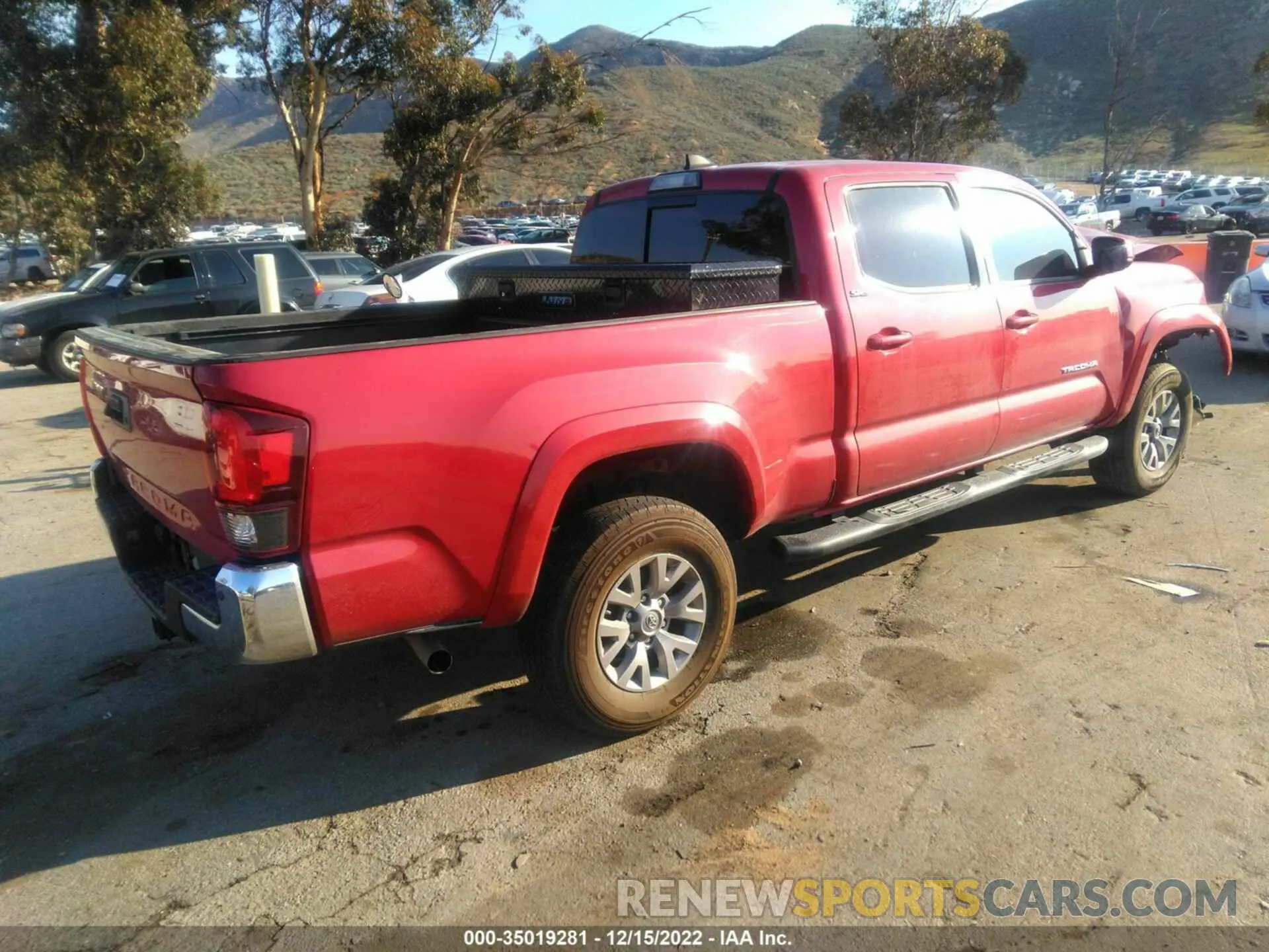 4 Photograph of a damaged car 3TMBZ5DN0KM019746 TOYOTA TACOMA 2WD 2019