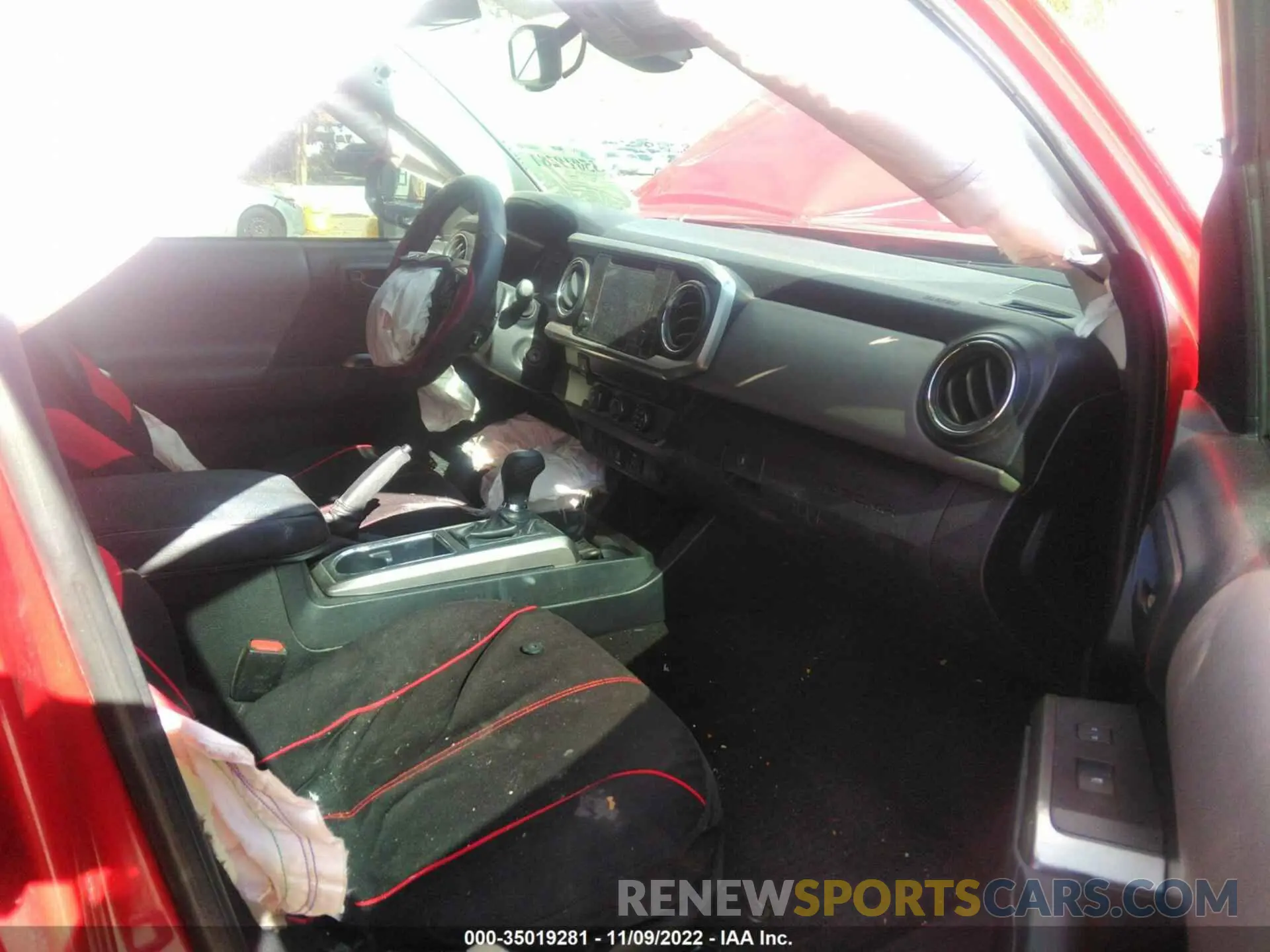 5 Photograph of a damaged car 3TMBZ5DN0KM019746 TOYOTA TACOMA 2WD 2019
