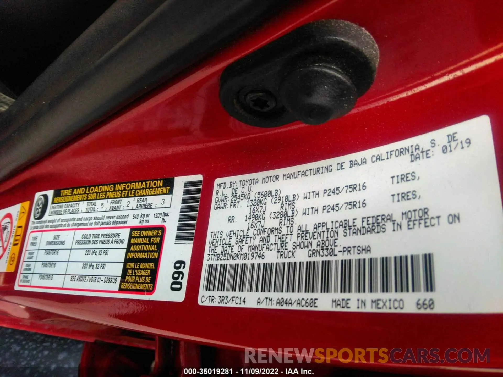 9 Photograph of a damaged car 3TMBZ5DN0KM019746 TOYOTA TACOMA 2WD 2019