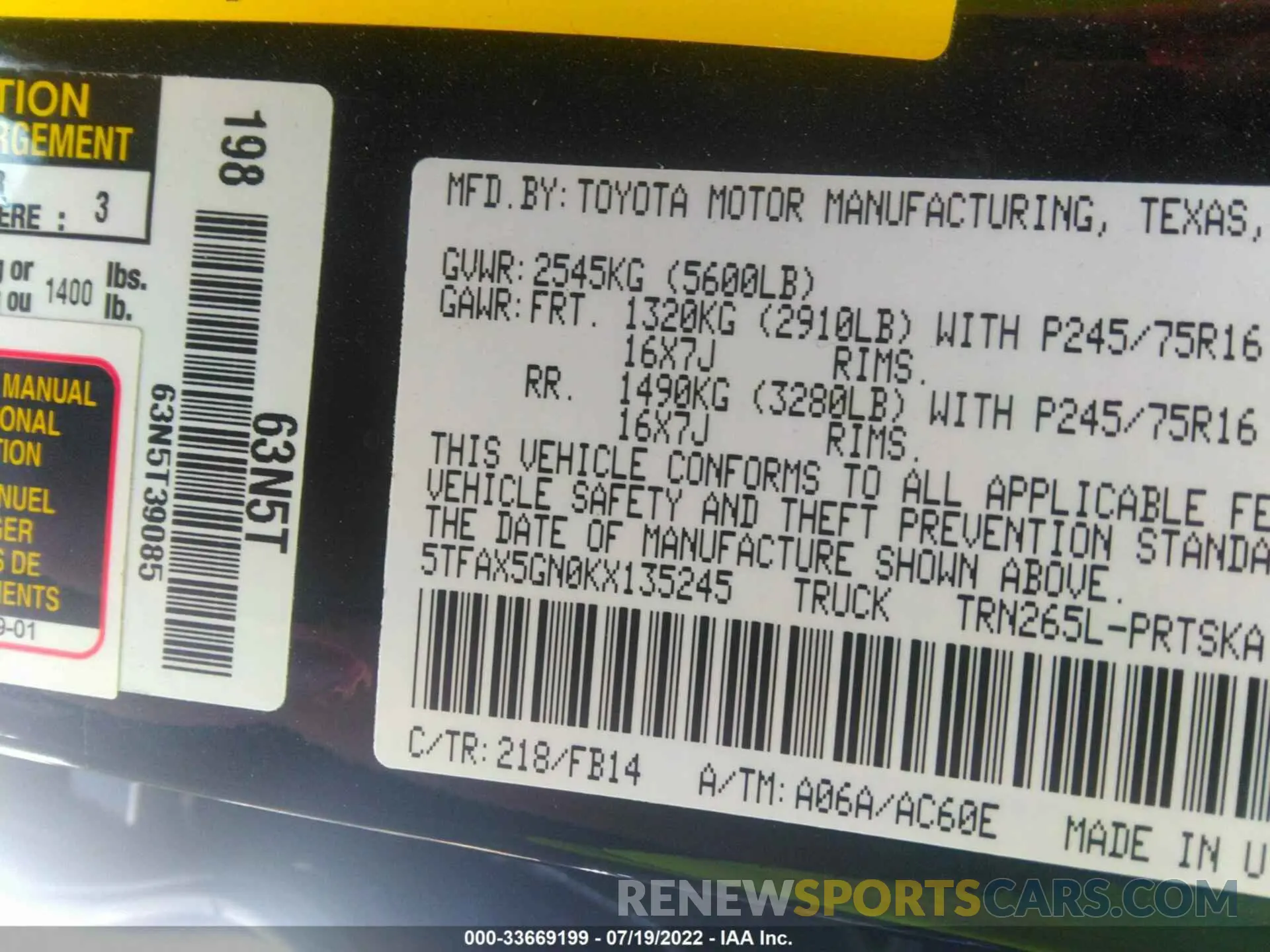9 Photograph of a damaged car 5TFAX5GN0KX135245 TOYOTA TACOMA 2WD 2019
