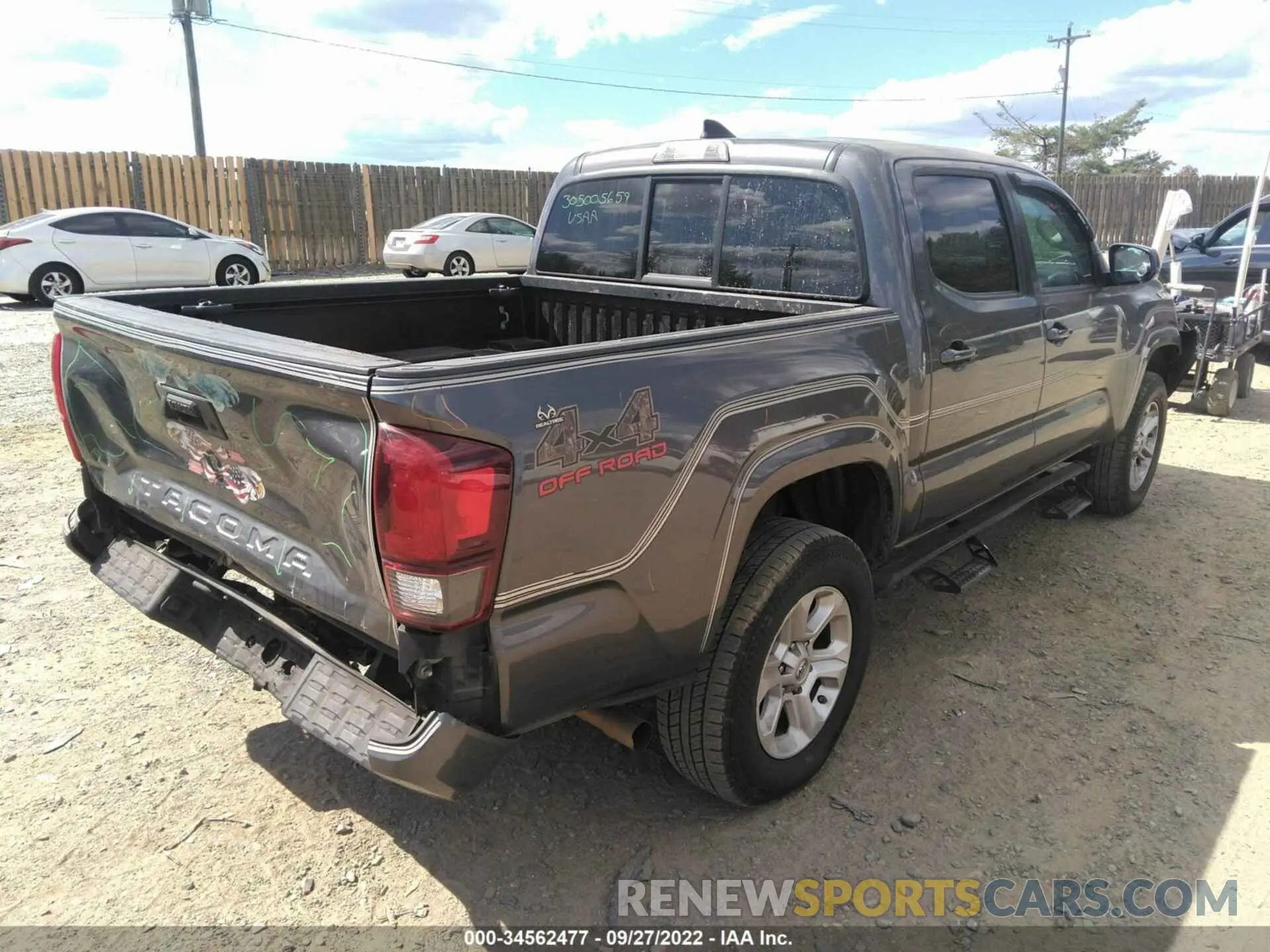 4 Photograph of a damaged car 5TFAX5GN6KX152695 TOYOTA TACOMA 2WD 2019
