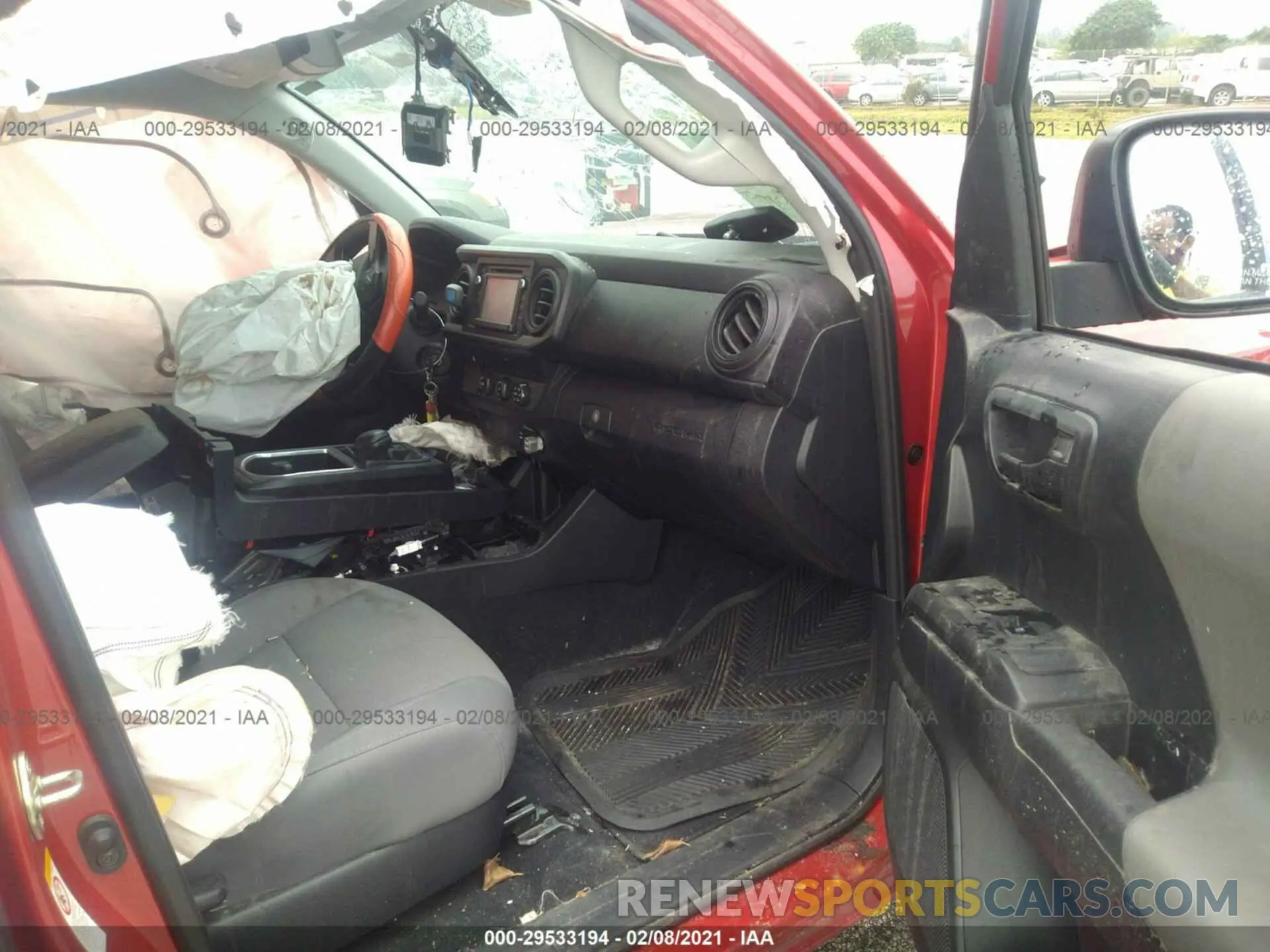 5 Фотография поврежденного автомобиля 5TFAX5GNXKX139836 TOYOTA TACOMA 2WD 2019